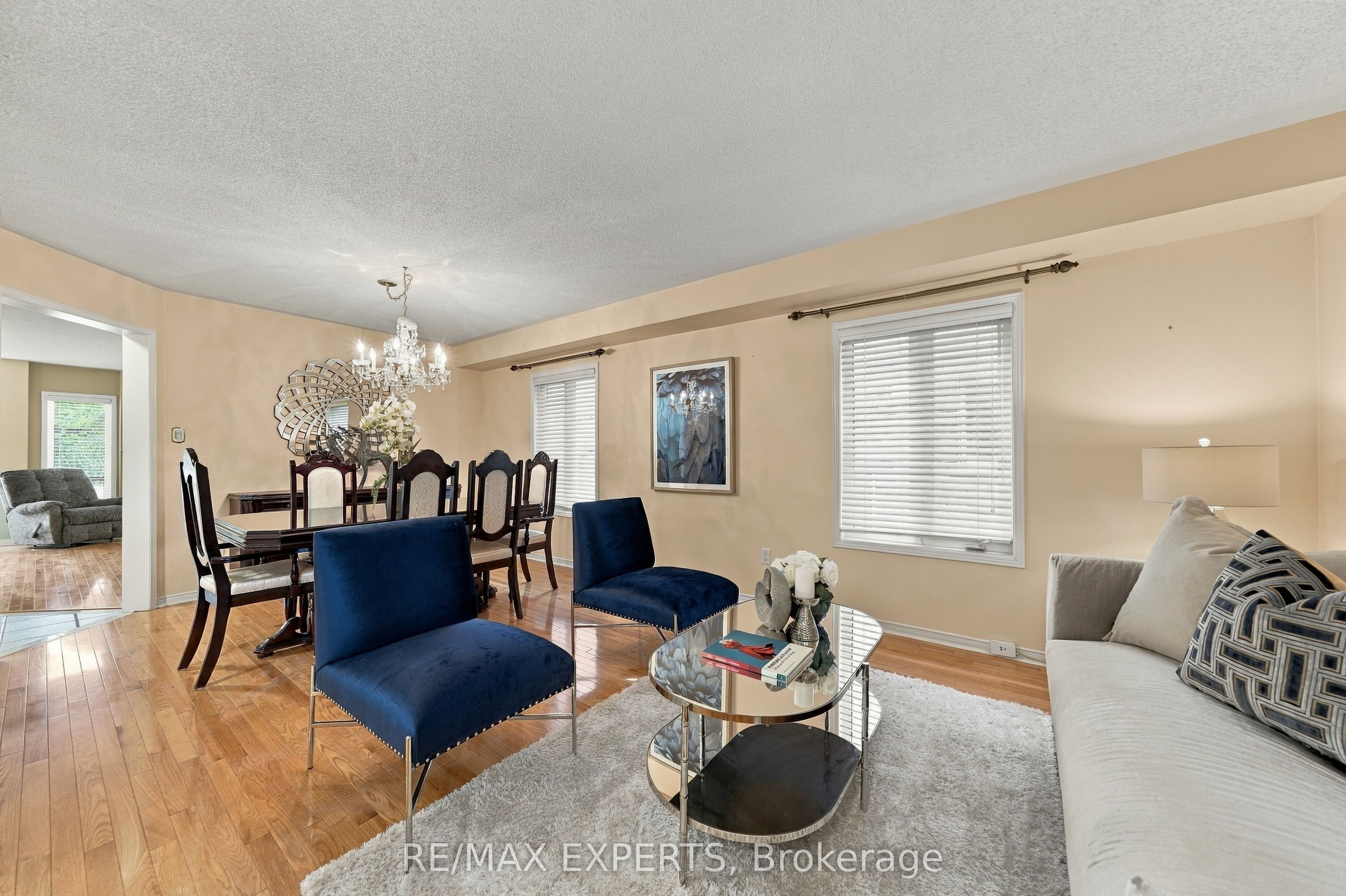 27 Mallard Marsh Crescent Property Photo 6