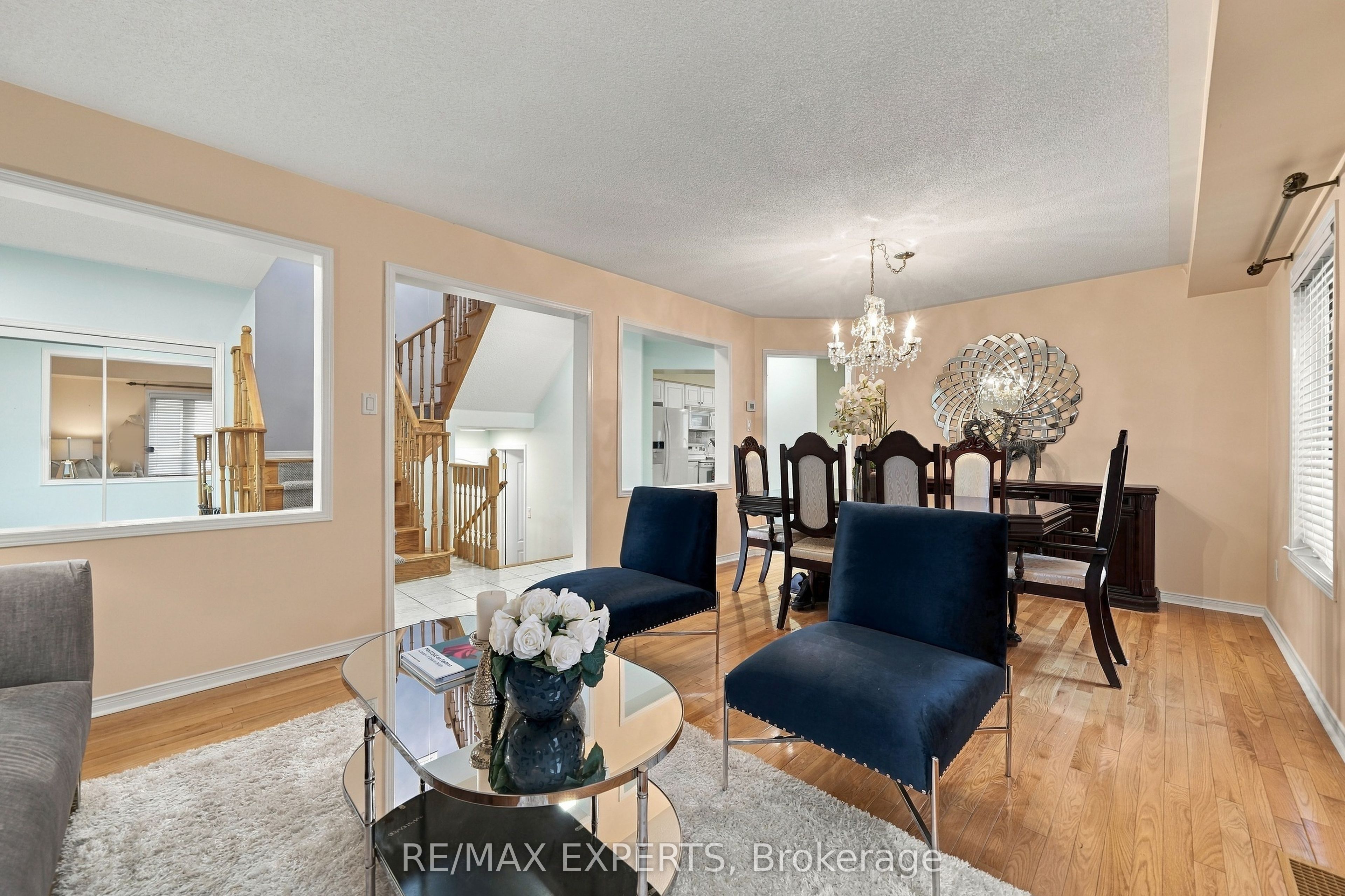 27 Mallard Marsh Crescent Property Photo 7