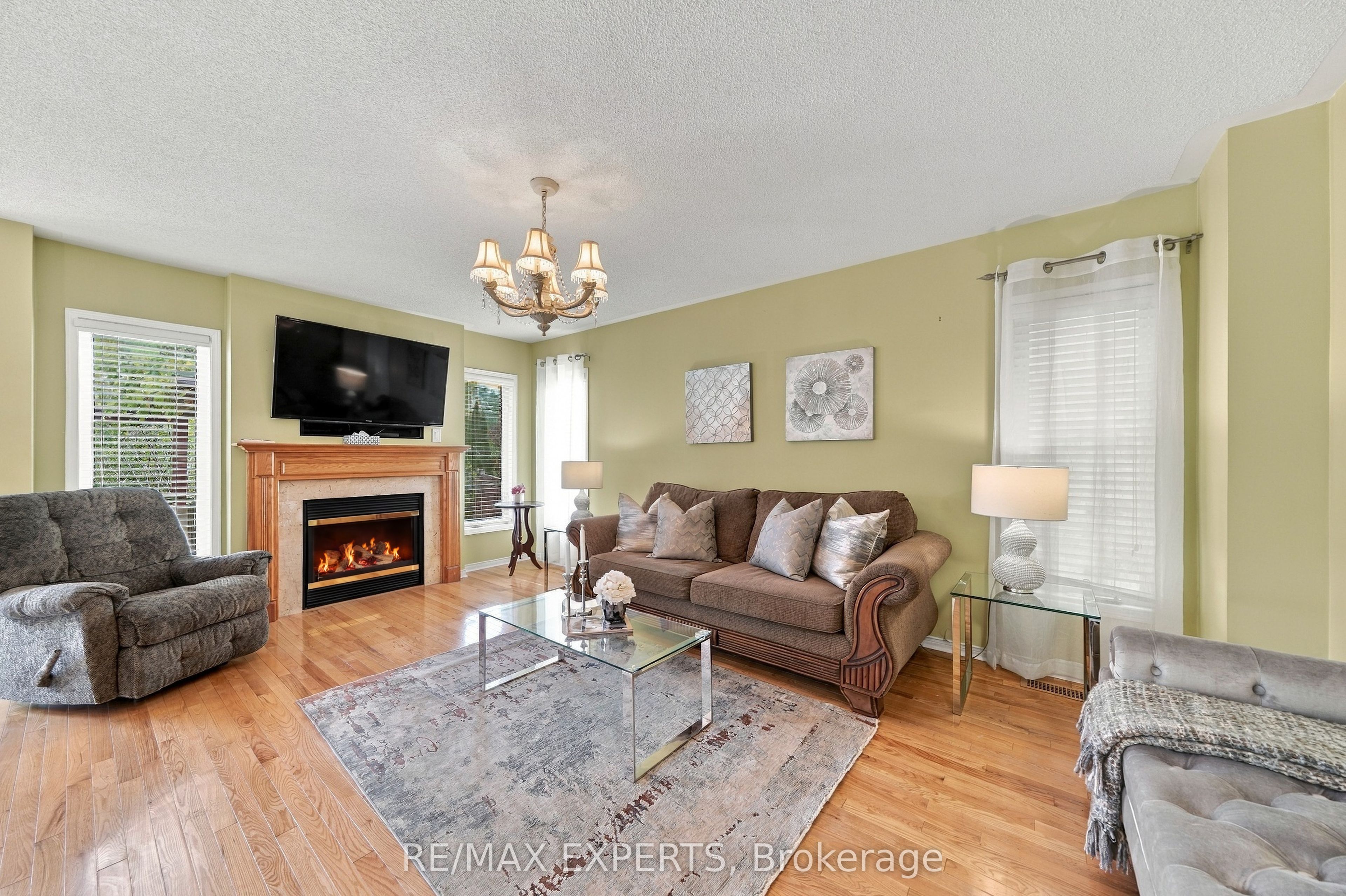 27 Mallard Marsh Crescent Property Photo 10