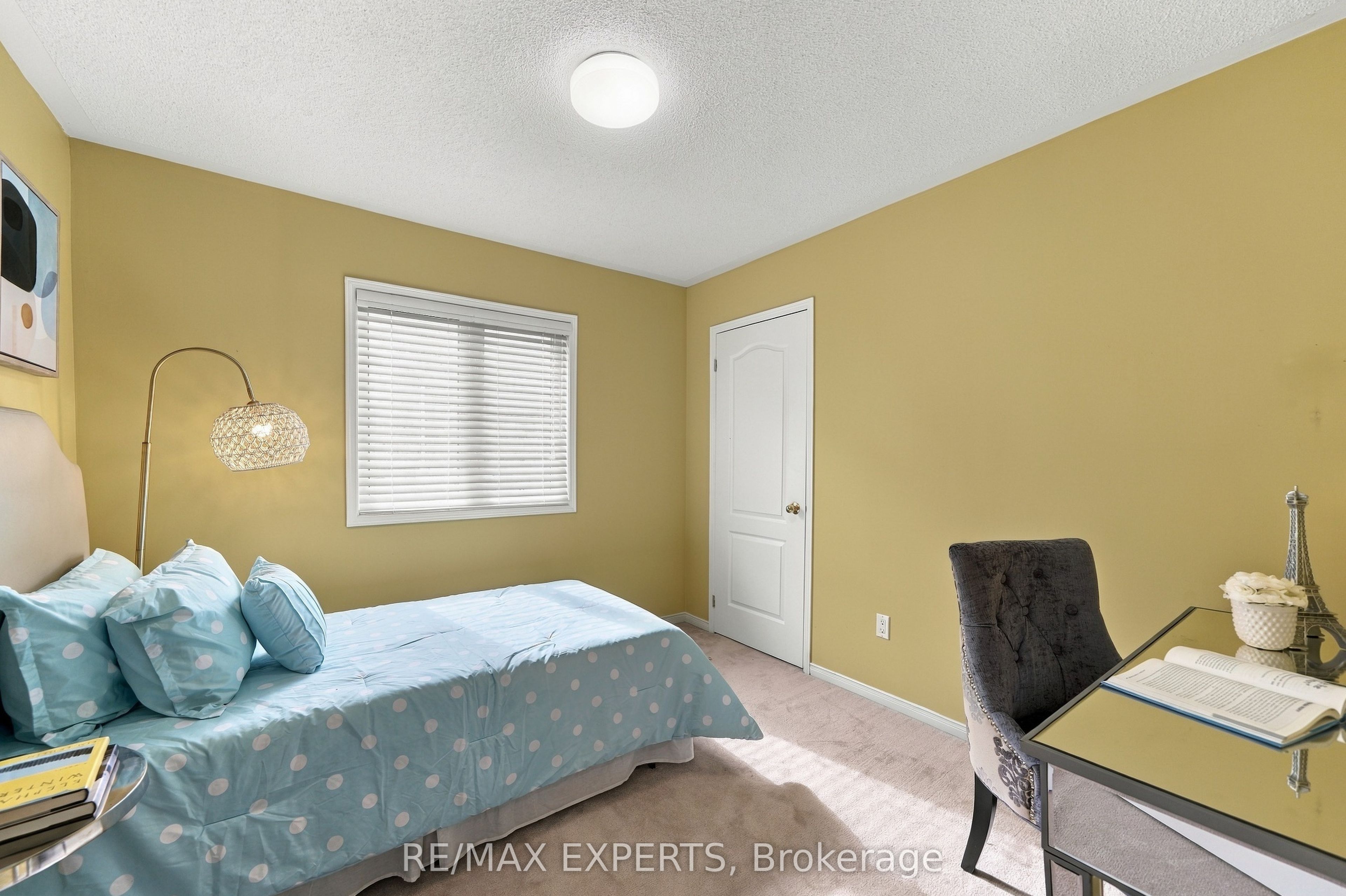 27 Mallard Marsh Crescent Property Photo 21