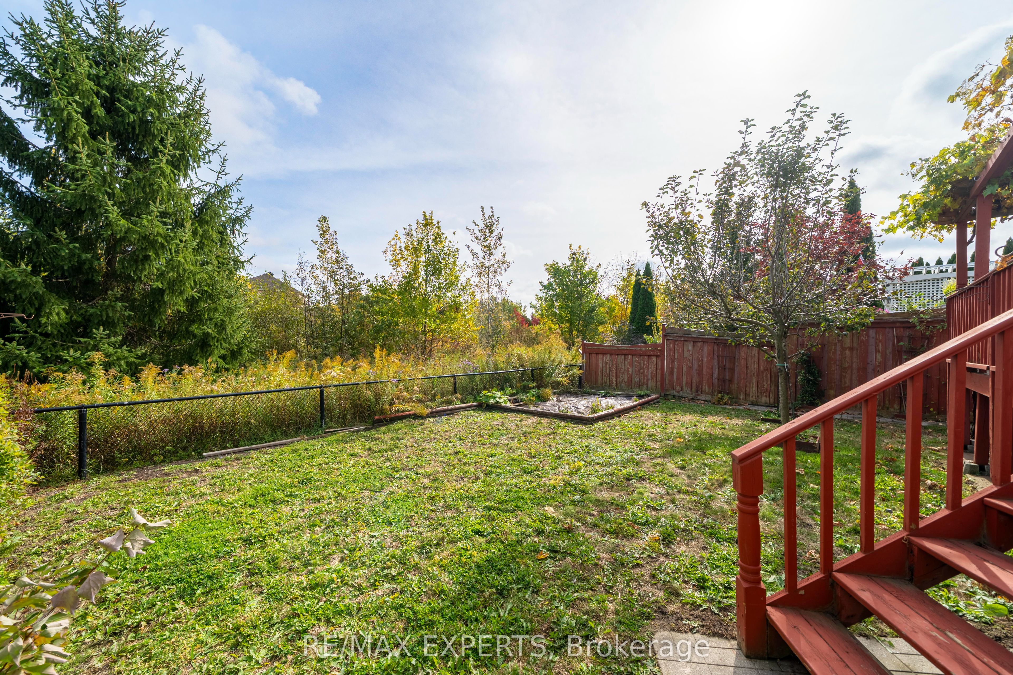 27 Mallard Marsh Crescent Property Photo 29