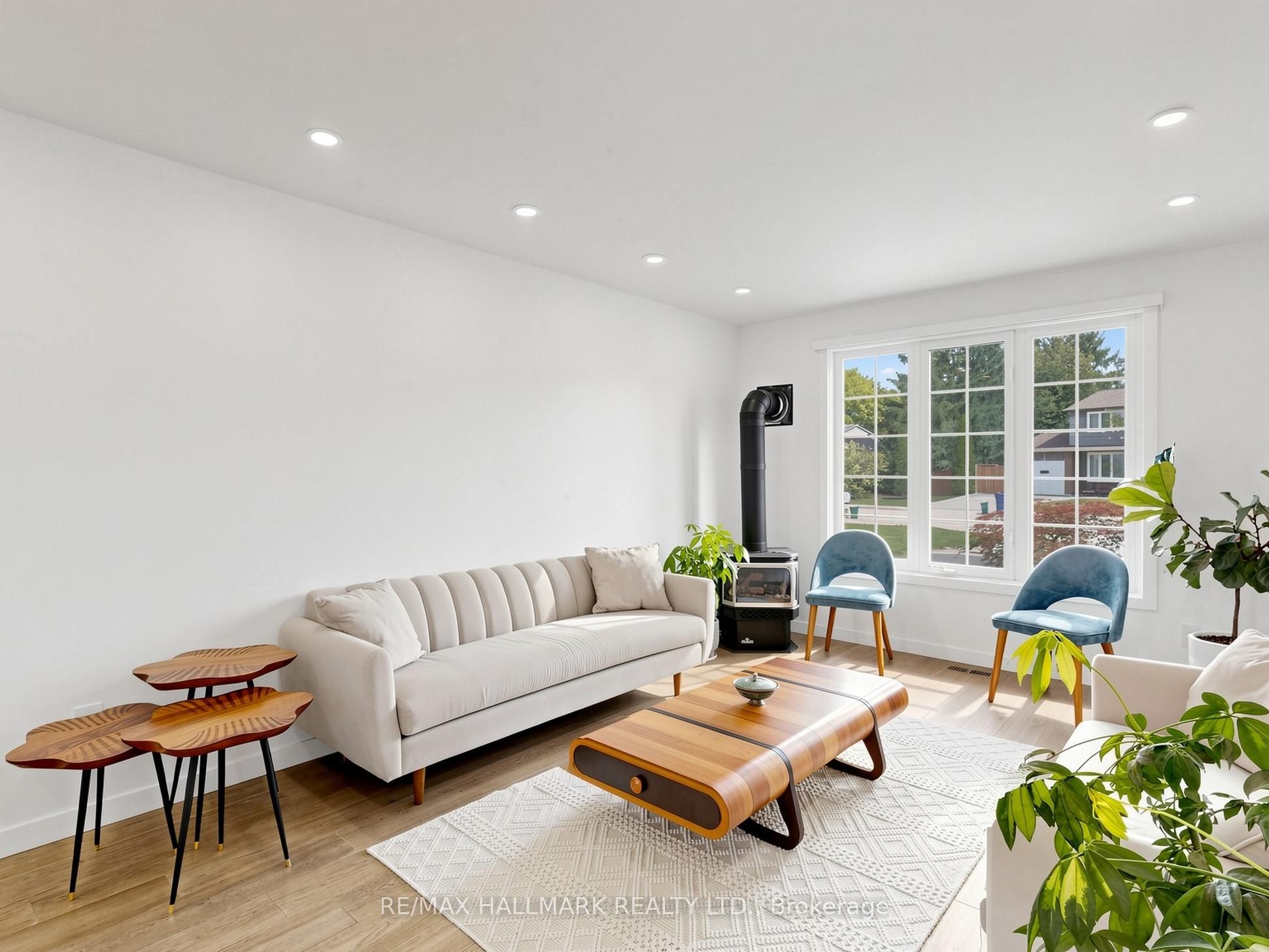 400 Handley Crescent Property Photo 18