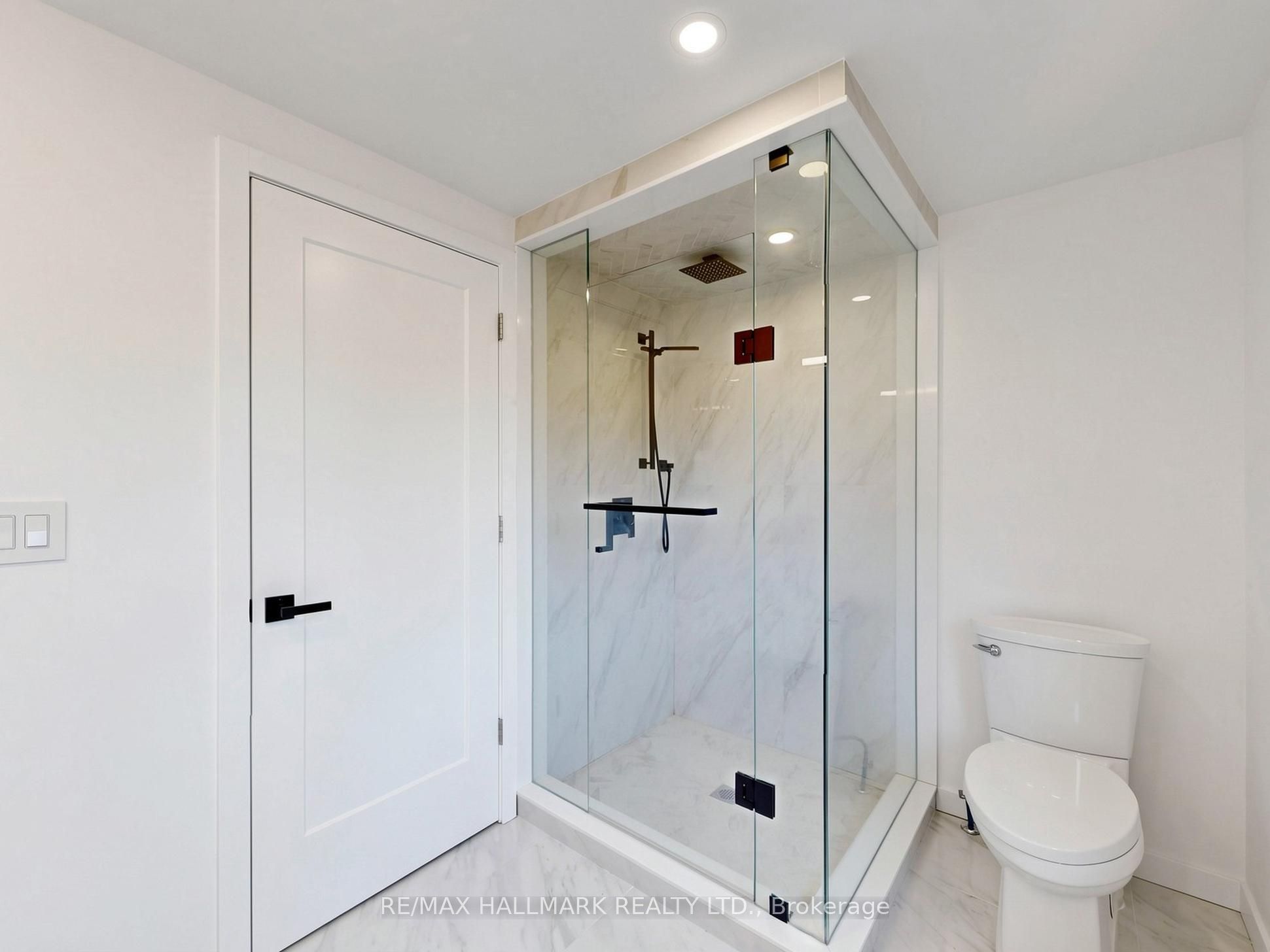 400 Handley Crescent Property Photo 24