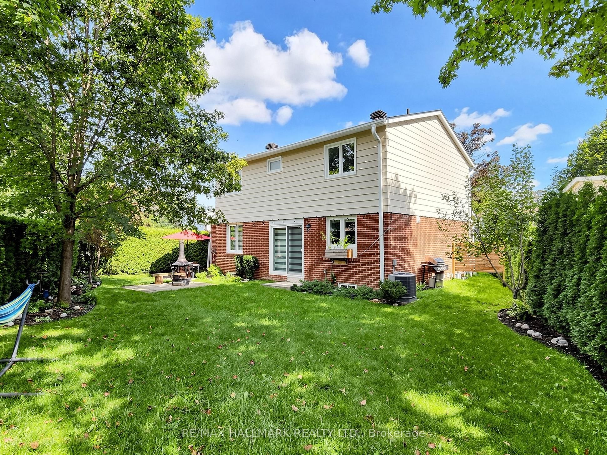 400 Handley Crescent Property Photo 41