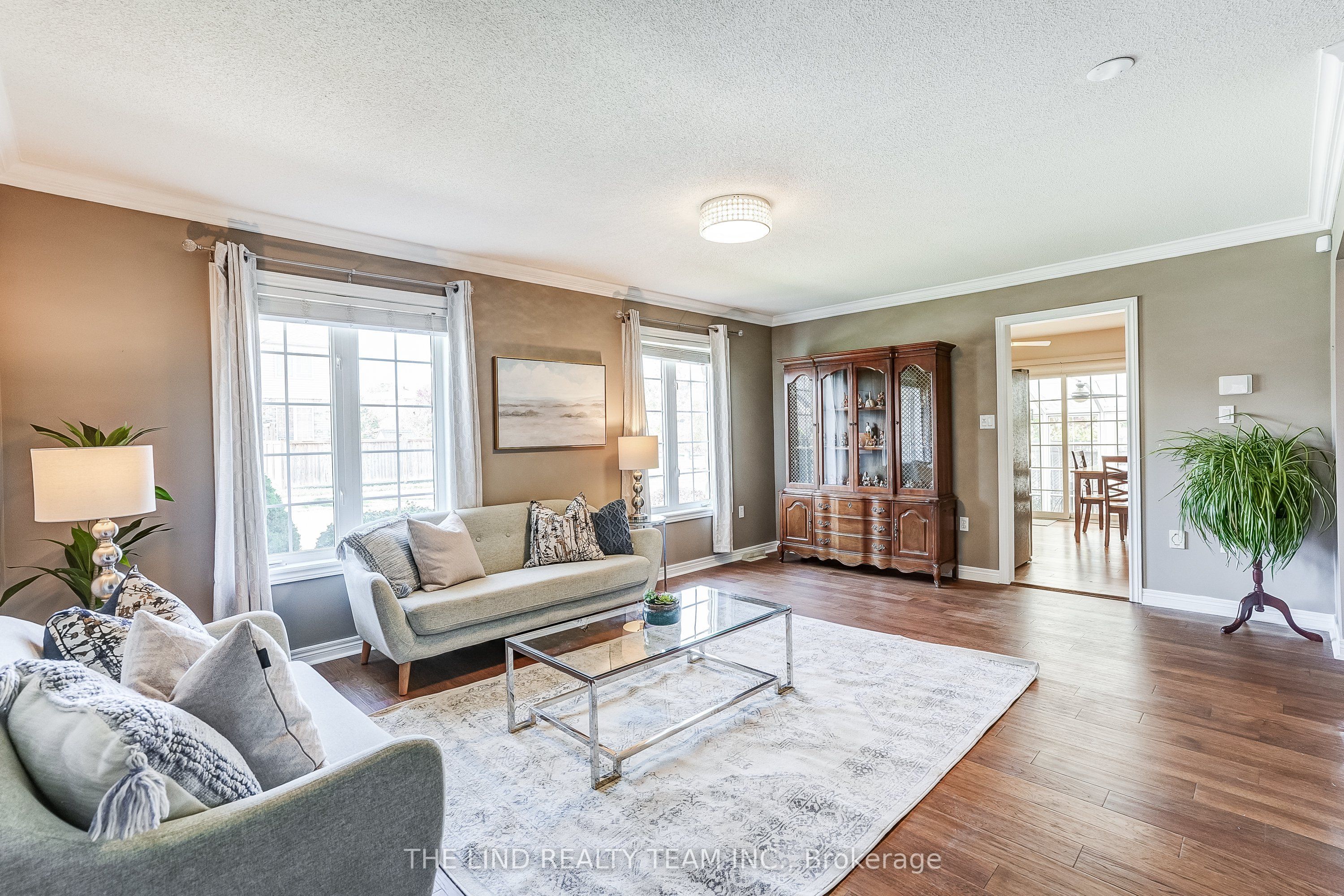 75 Jessop Avenue Property Photo 8