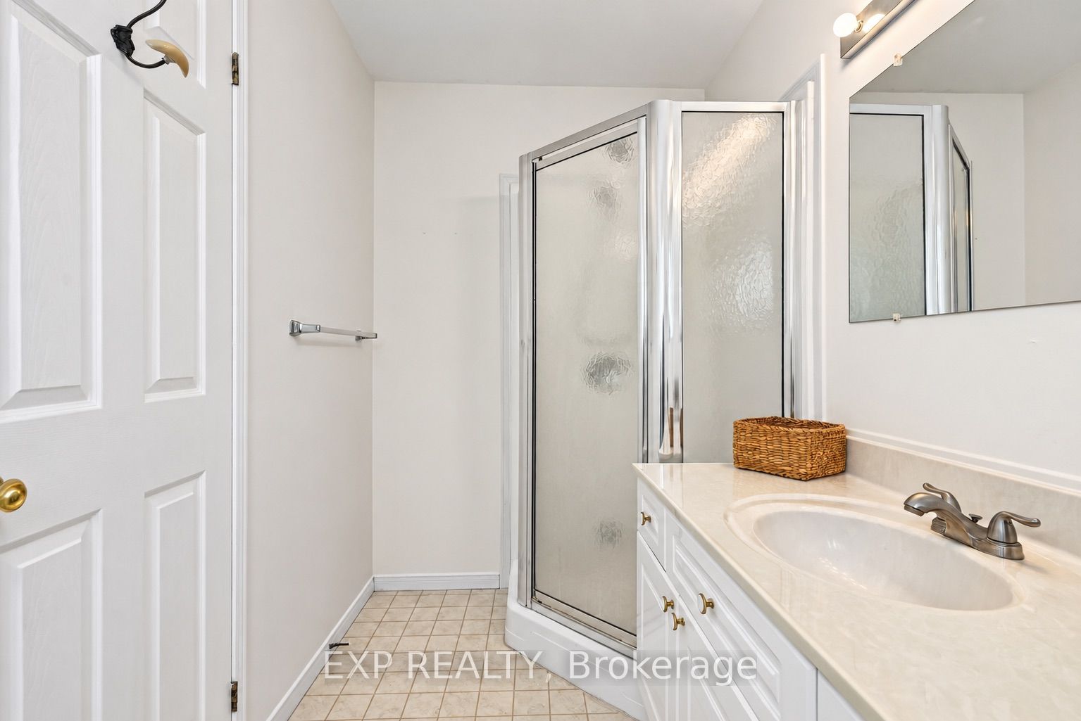 2434 Ralph Street Property Photo 31