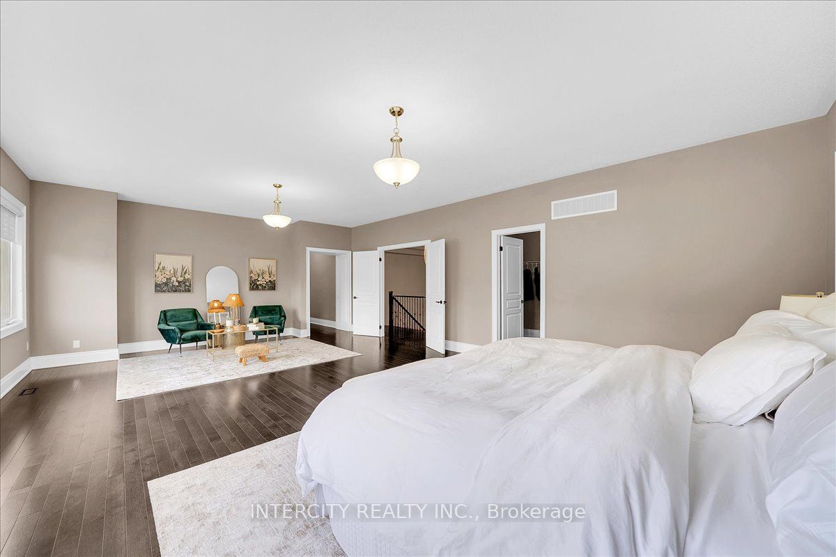 233 Carisbrooke Circle Property Photo 30
