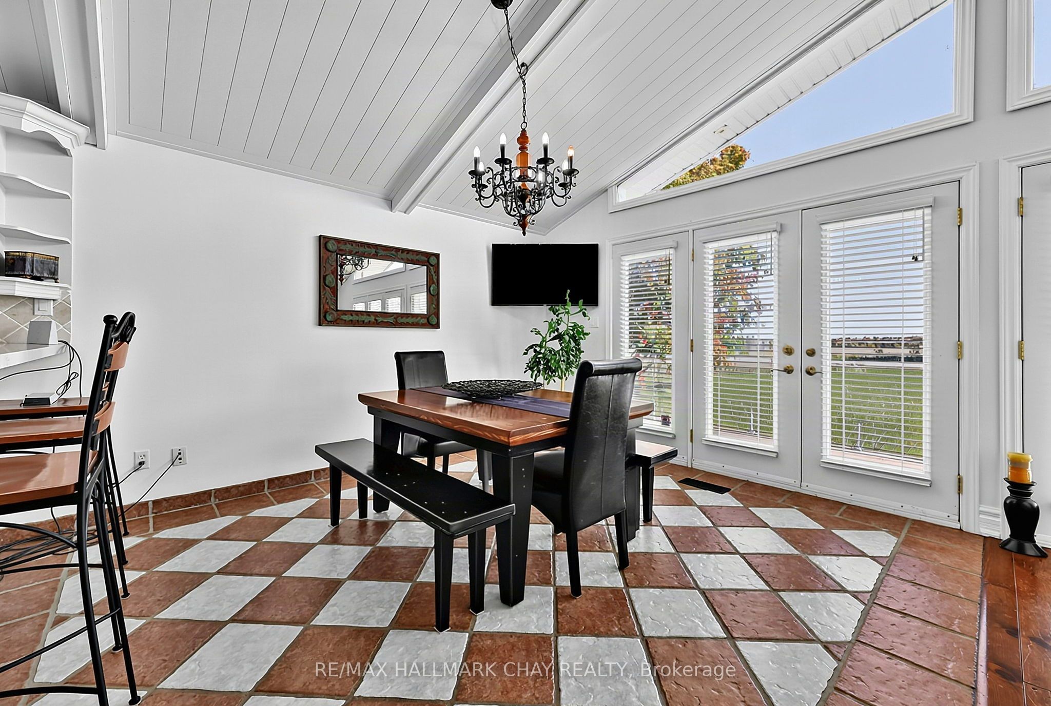 2544 Tottenham Road Property Photo 26