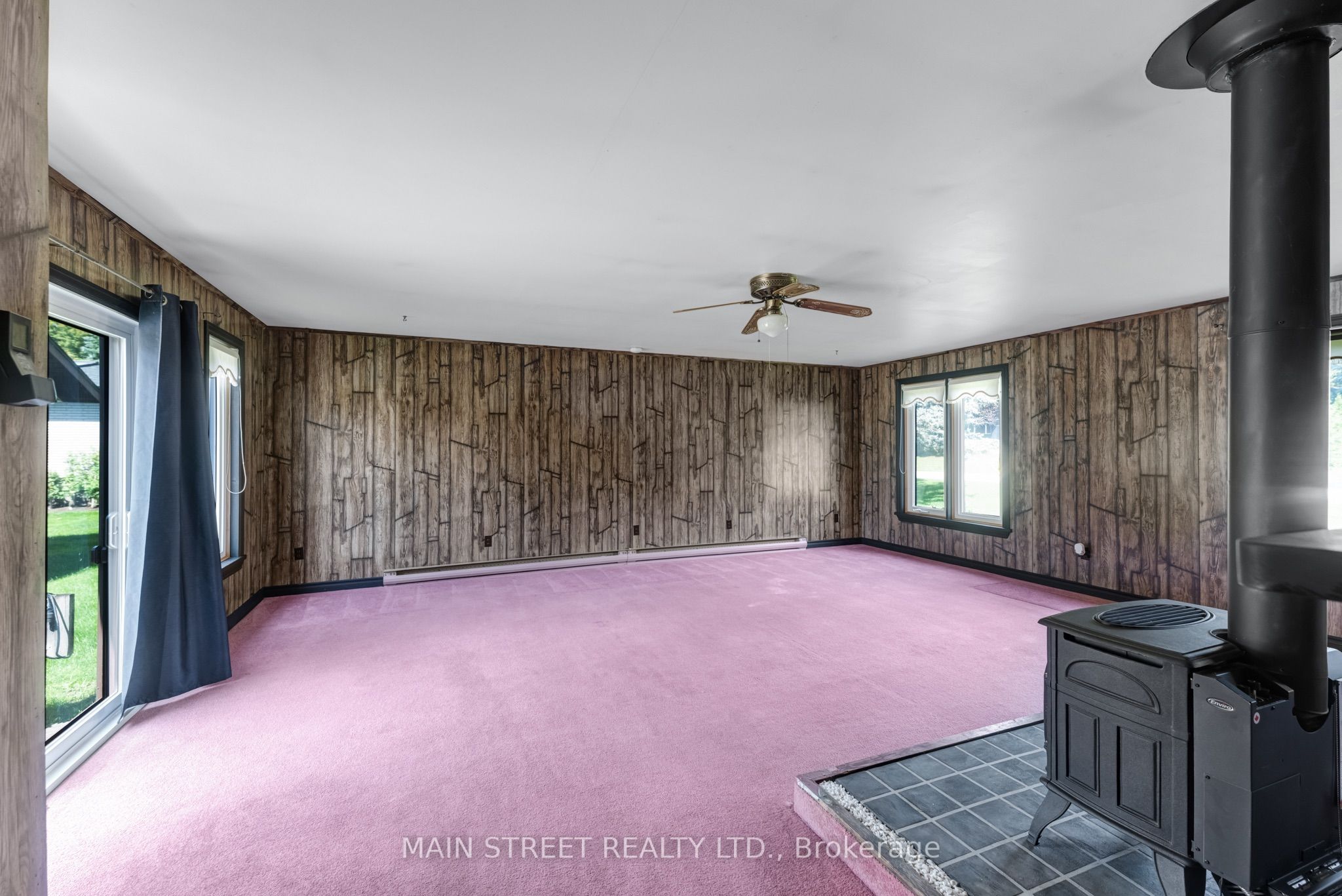 60 Albert Street Property Photo 22