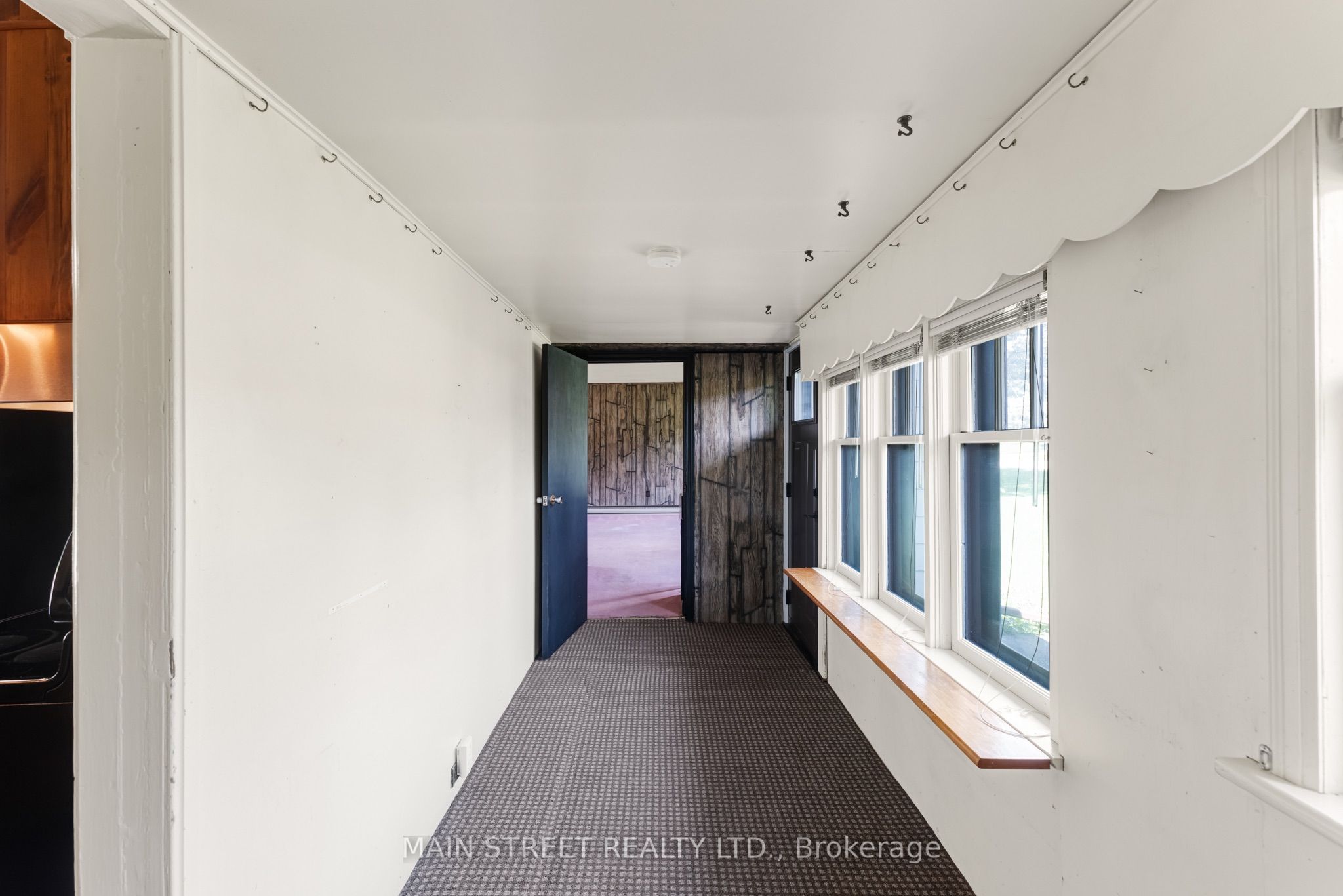 60 Albert Street Property Photo 25