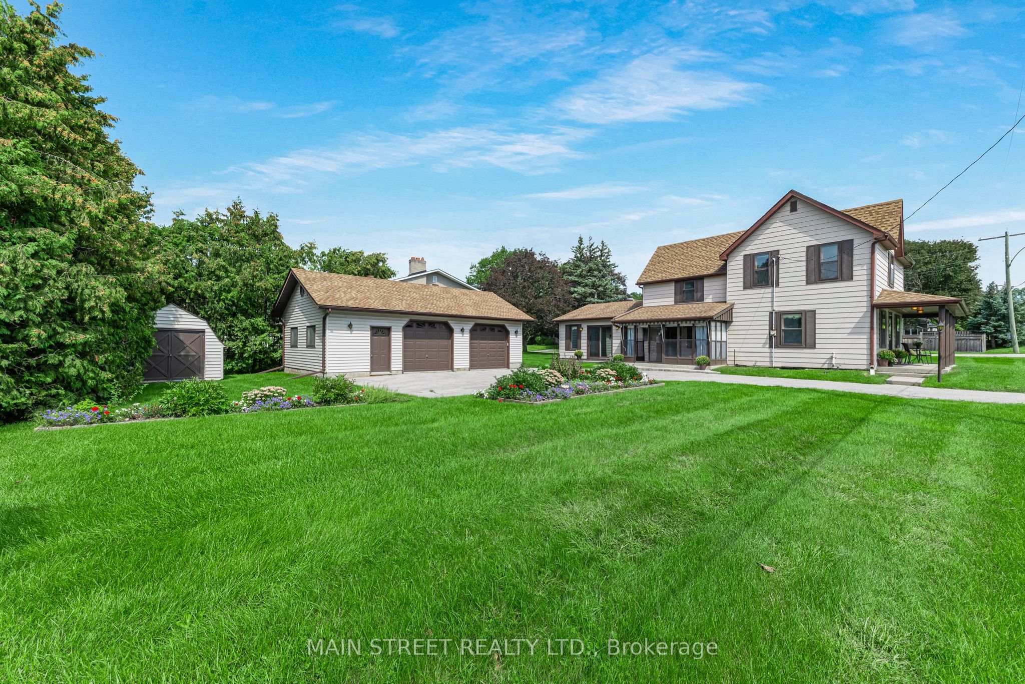 60 Albert Street Property Photo 44