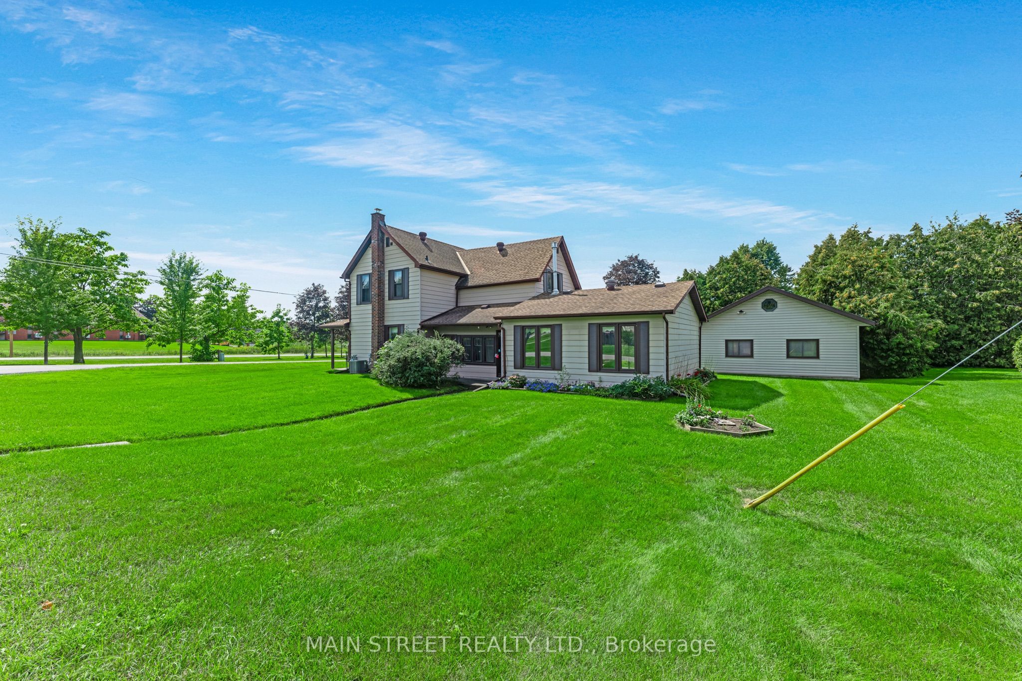 60 Albert Street Property Photo 47