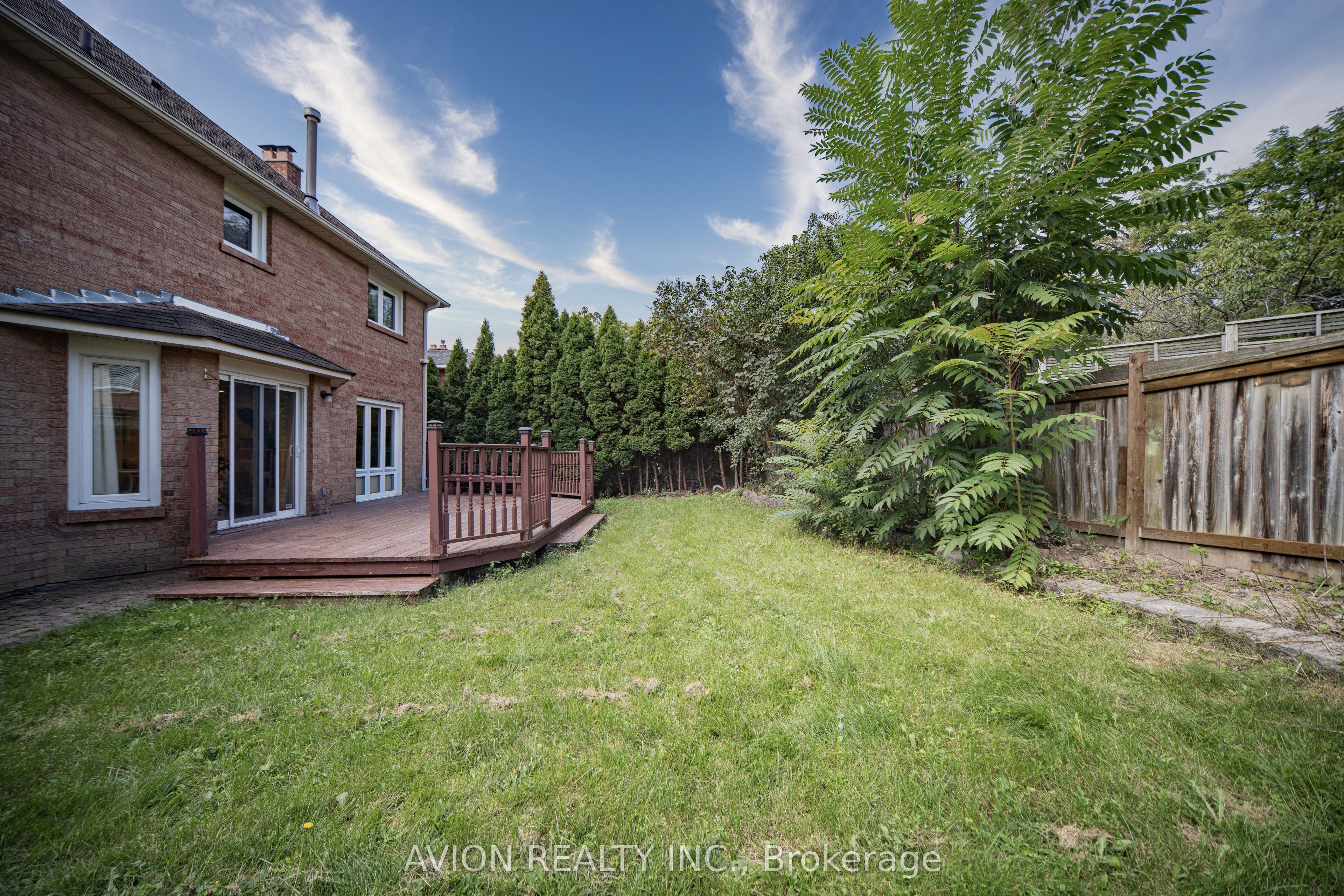232 Green Lane Property Photo 48