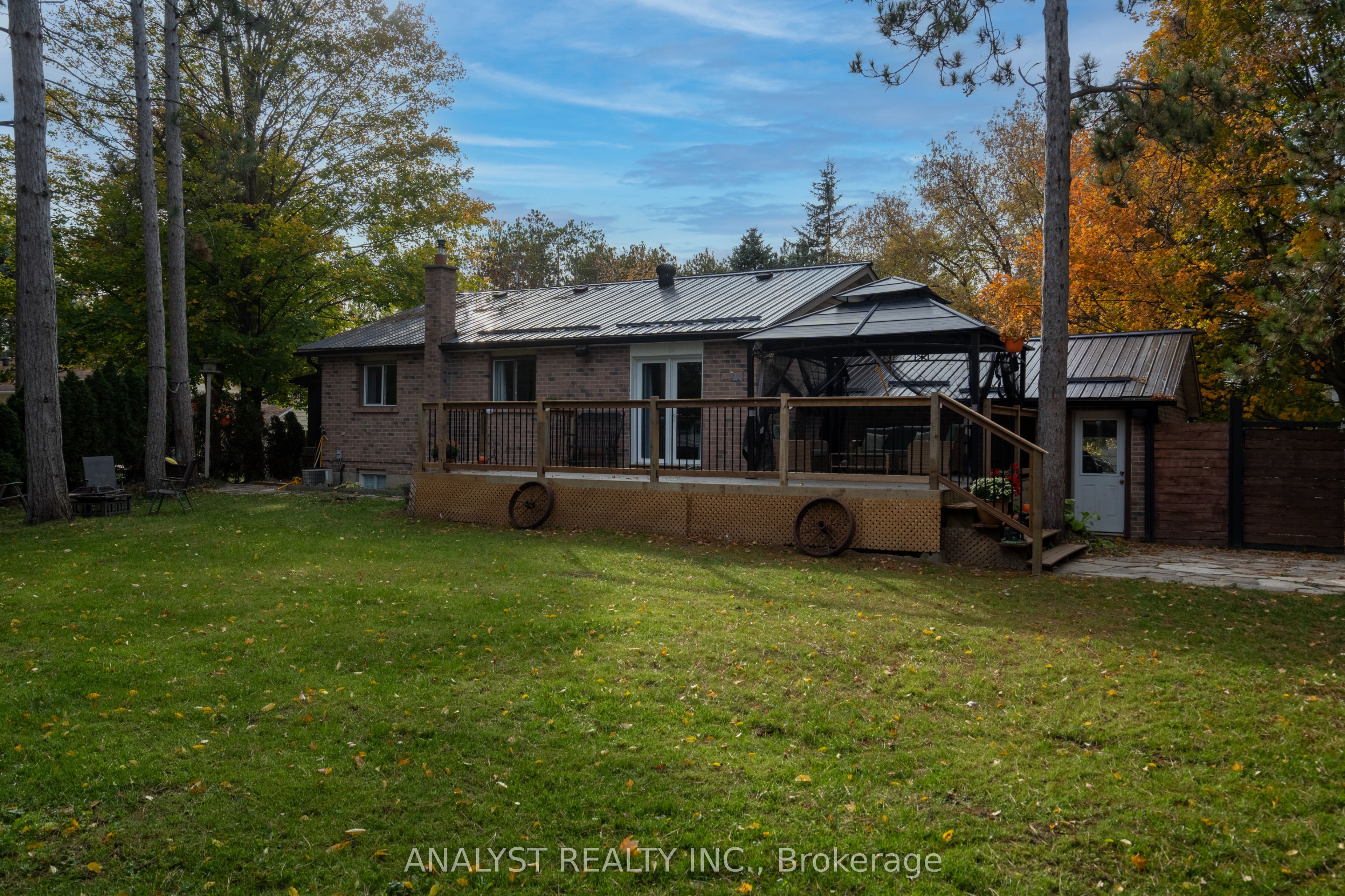 19 Pine Park Boulevard Property Photo 26