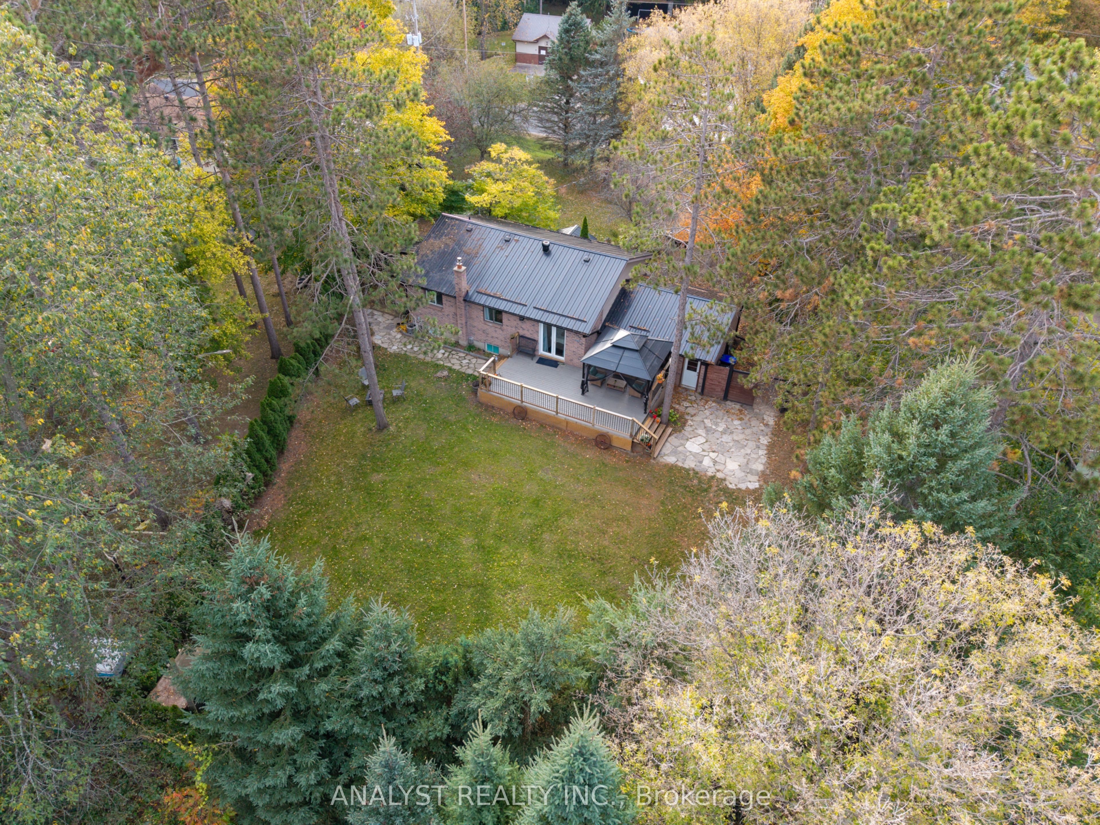 19 Pine Park Boulevard Property Photo 42