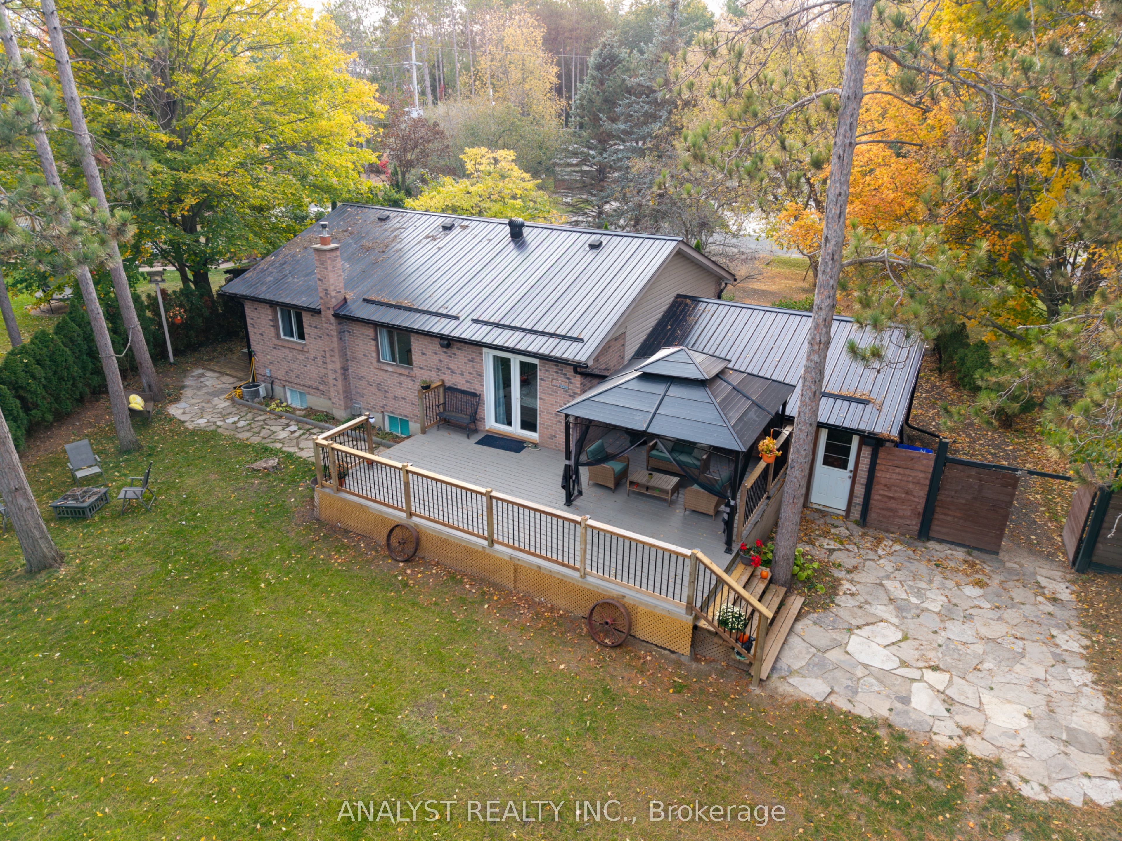 19 Pine Park Boulevard Property Photo 43