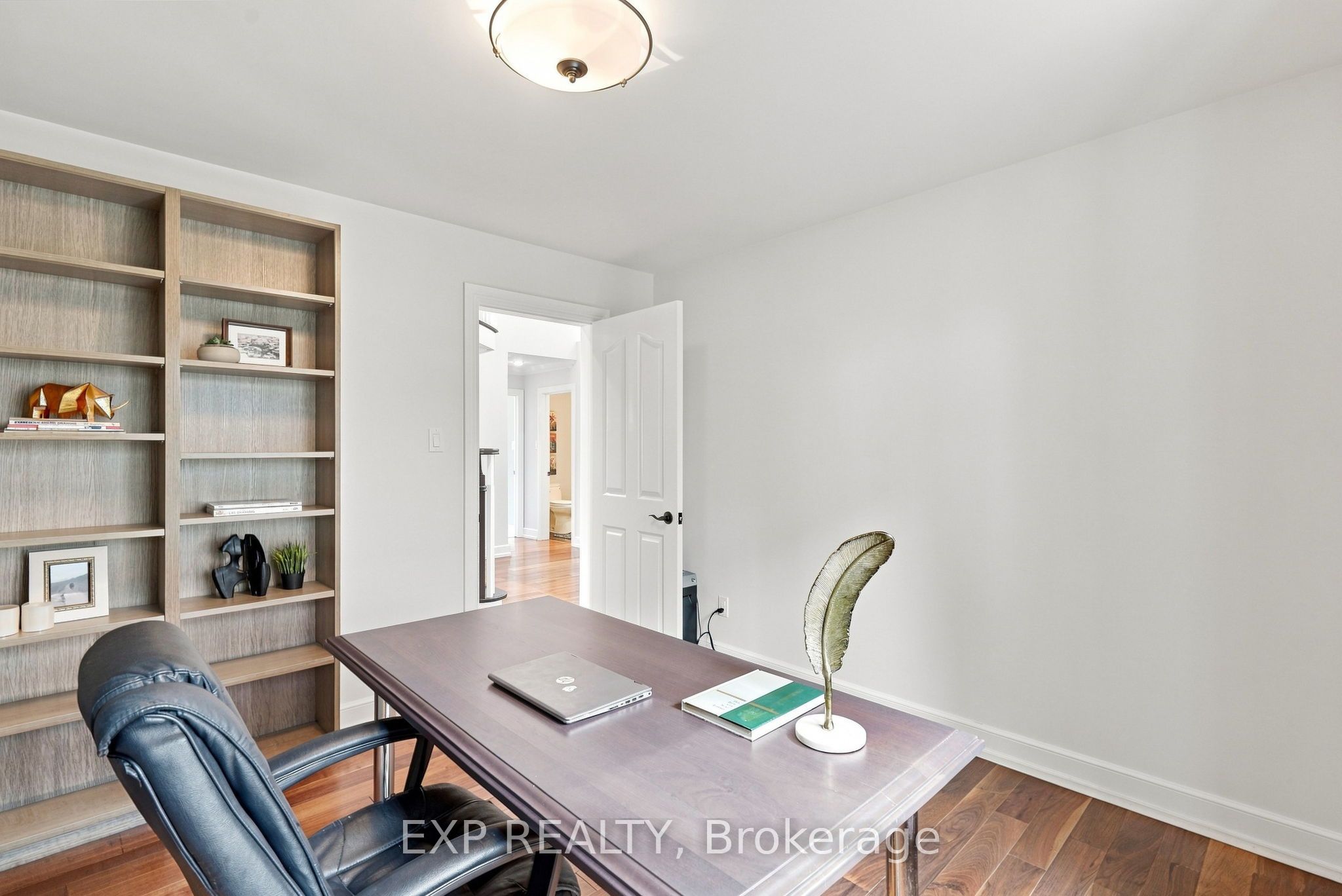 655 Culler Mews Property Photo 11