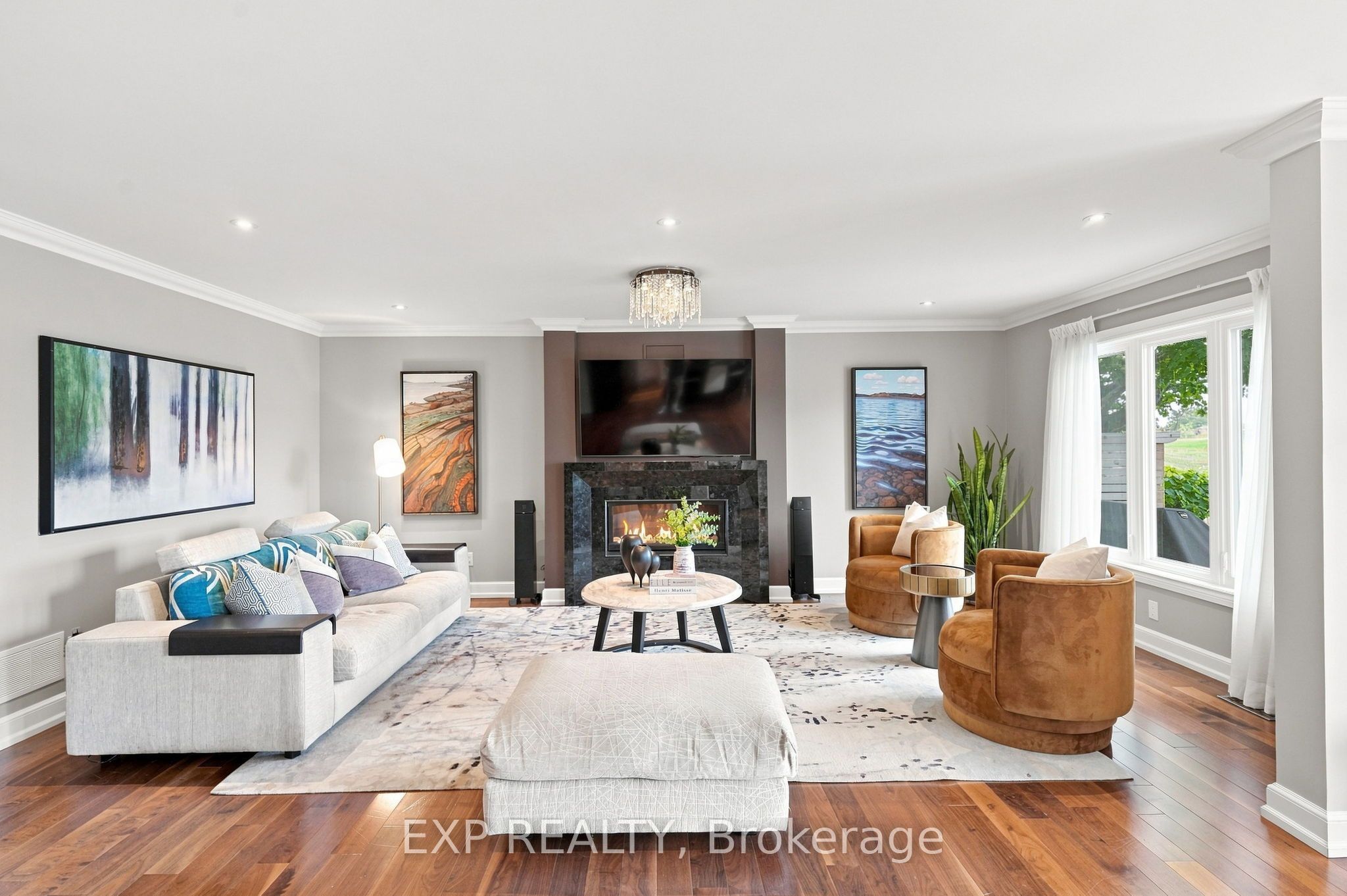 655 Culler Mews Property Photo 12