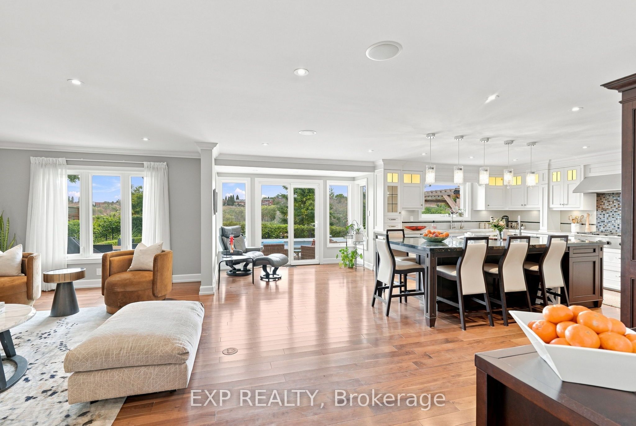 655 Culler Mews Property Photo 15