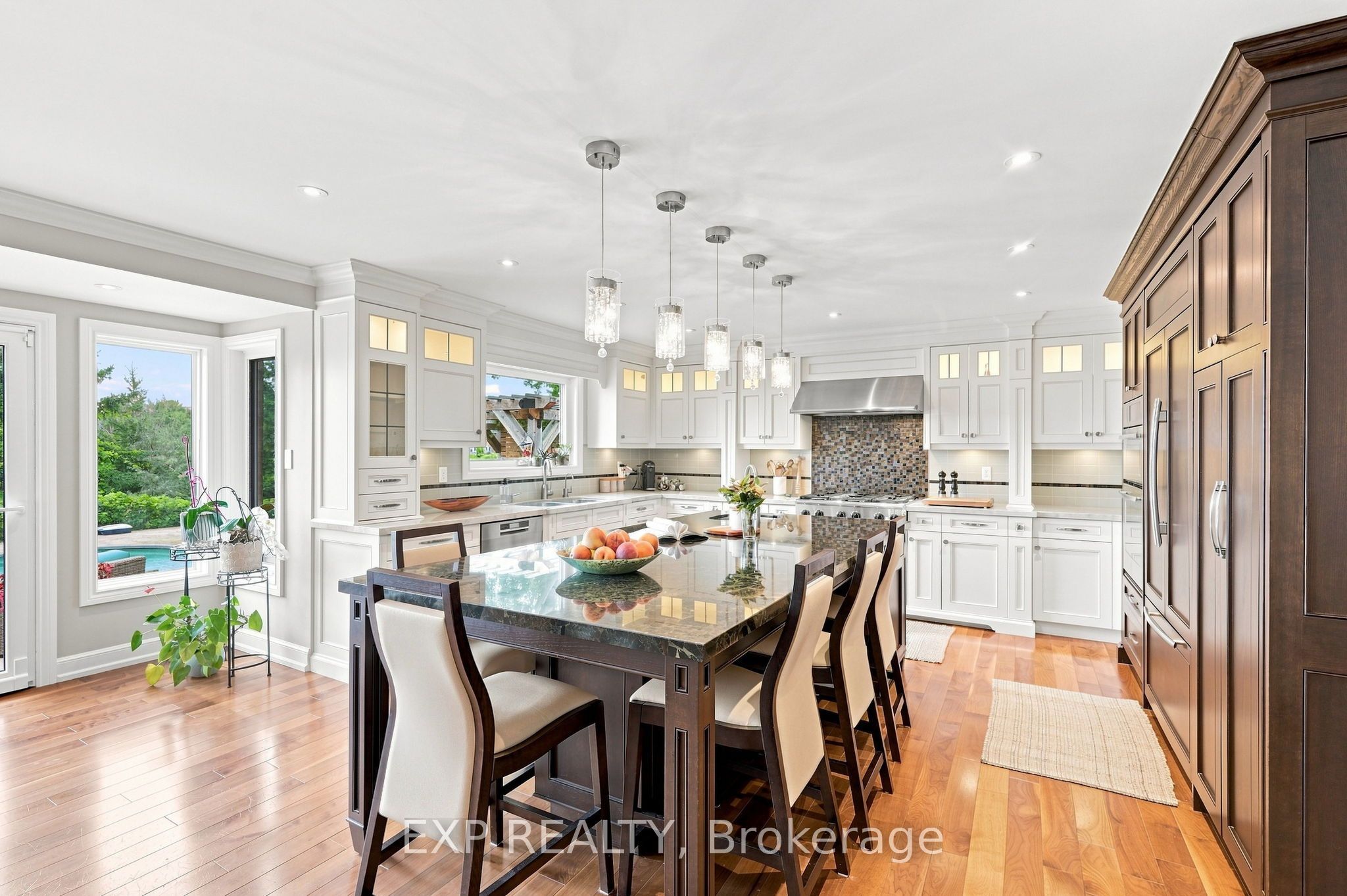 655 Culler Mews Property Photo 16