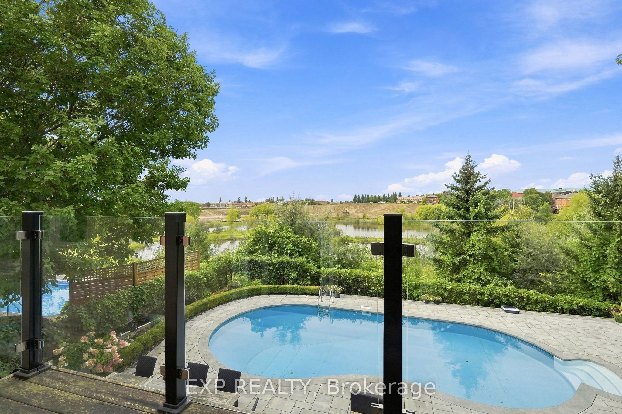 655 Culler Mews Property Photo 30