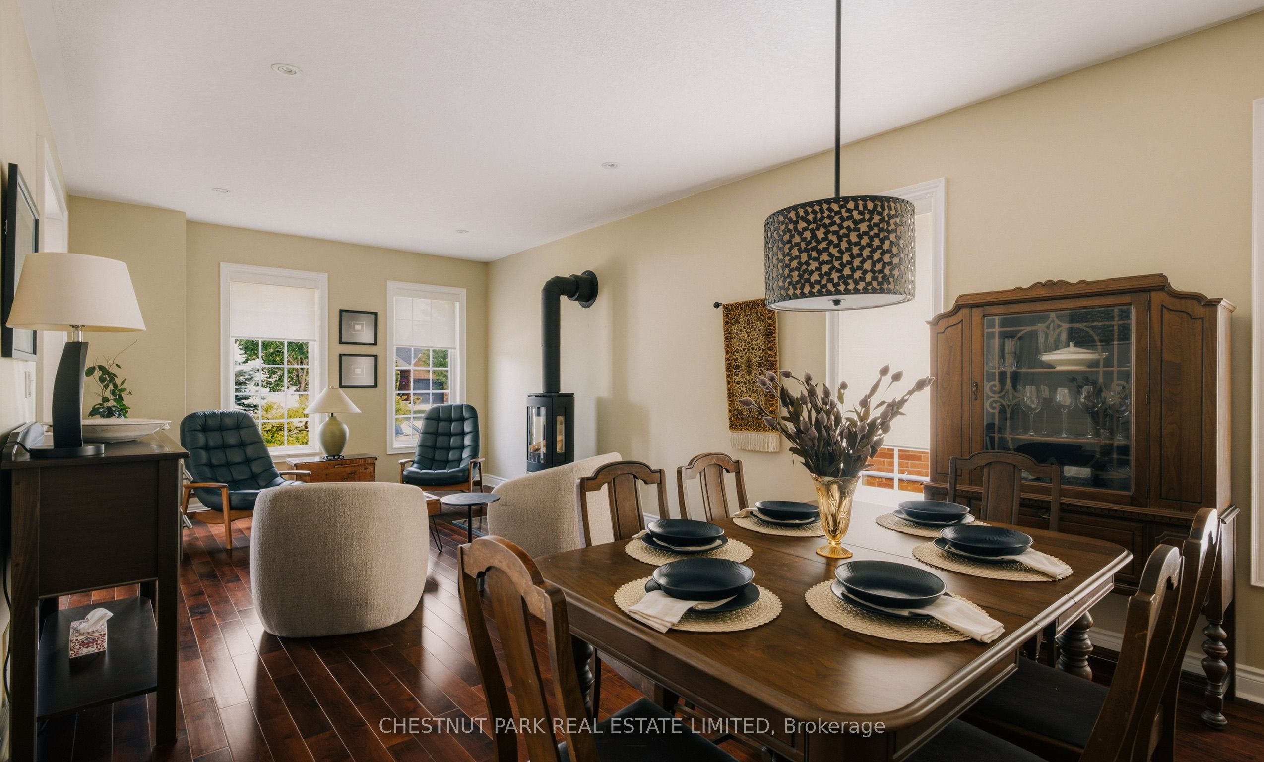 8 Cyril Richardson Court Property Photo 21