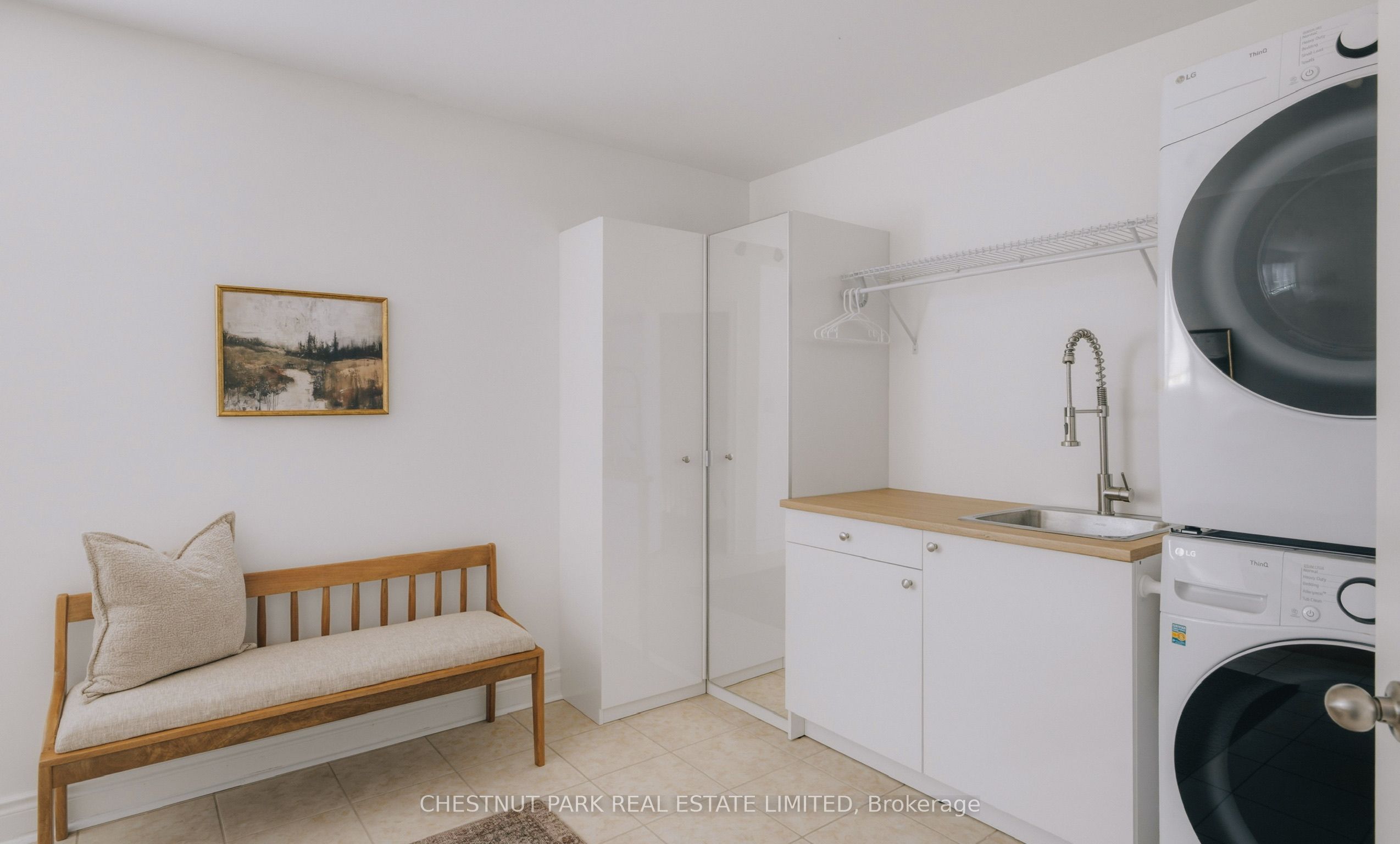 8 Cyril Richardson Court Property Photo 35