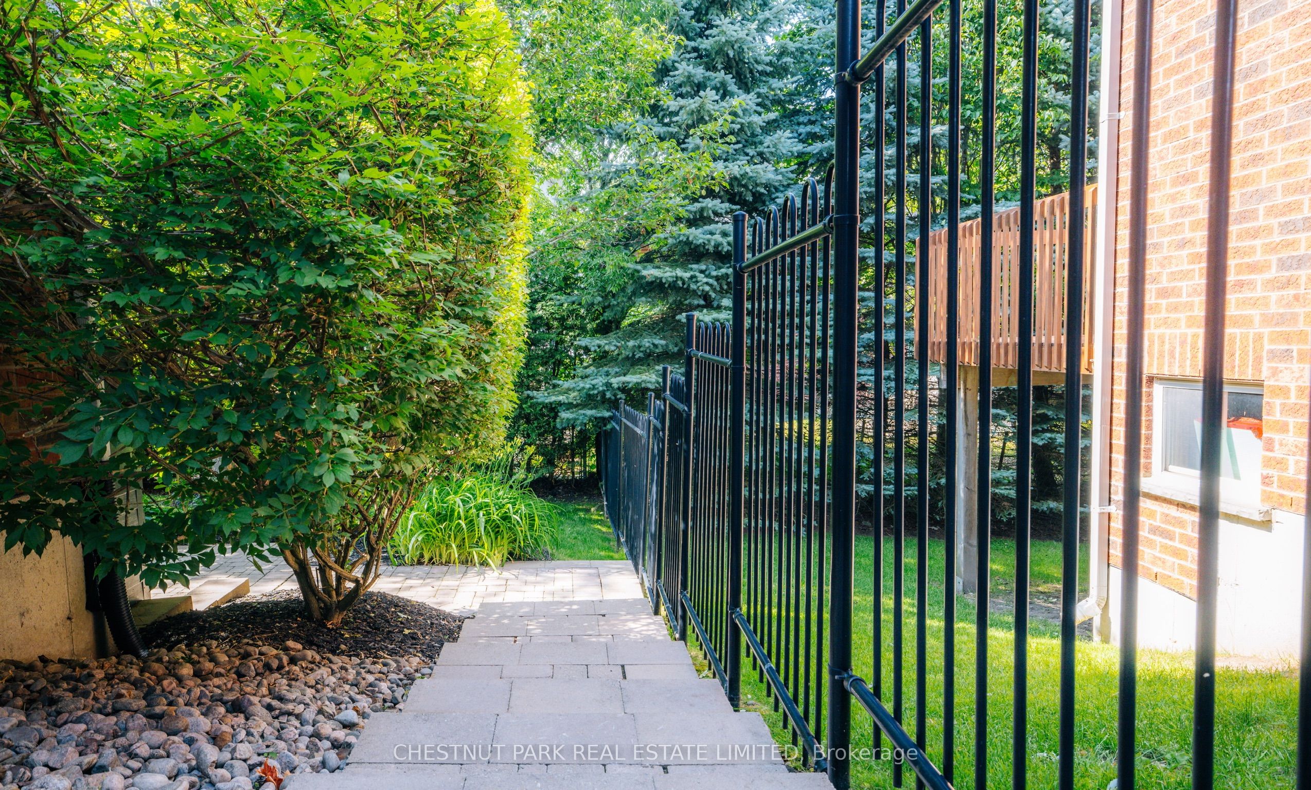 8 Cyril Richardson Court Property Photo 41