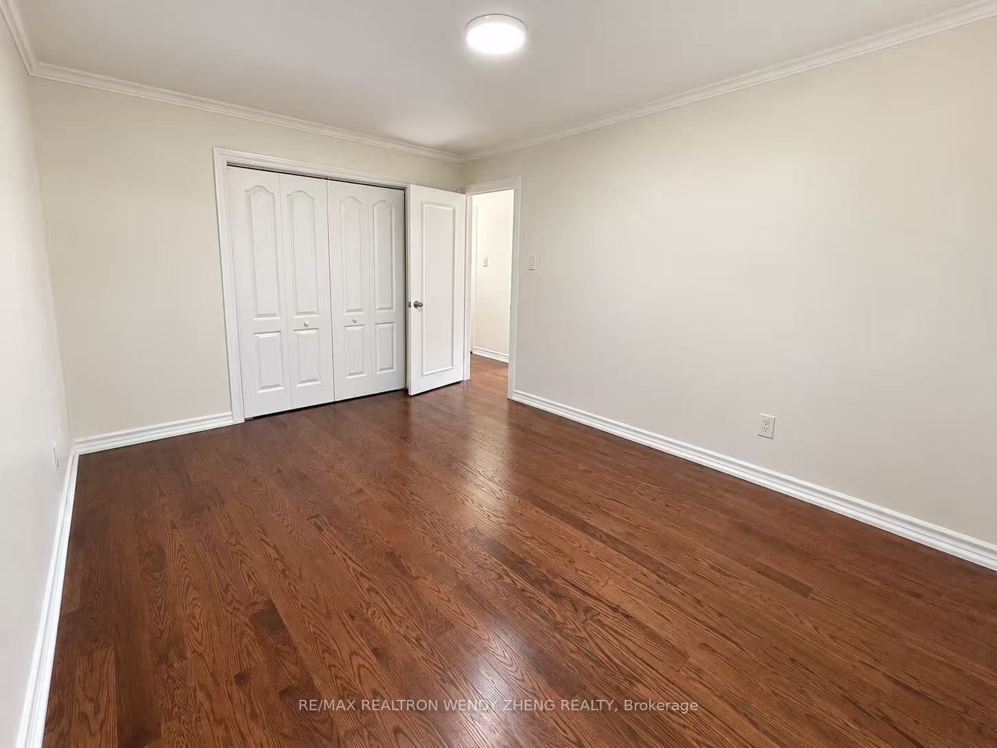16 Sir Constantine Drive Main Property Photo 8