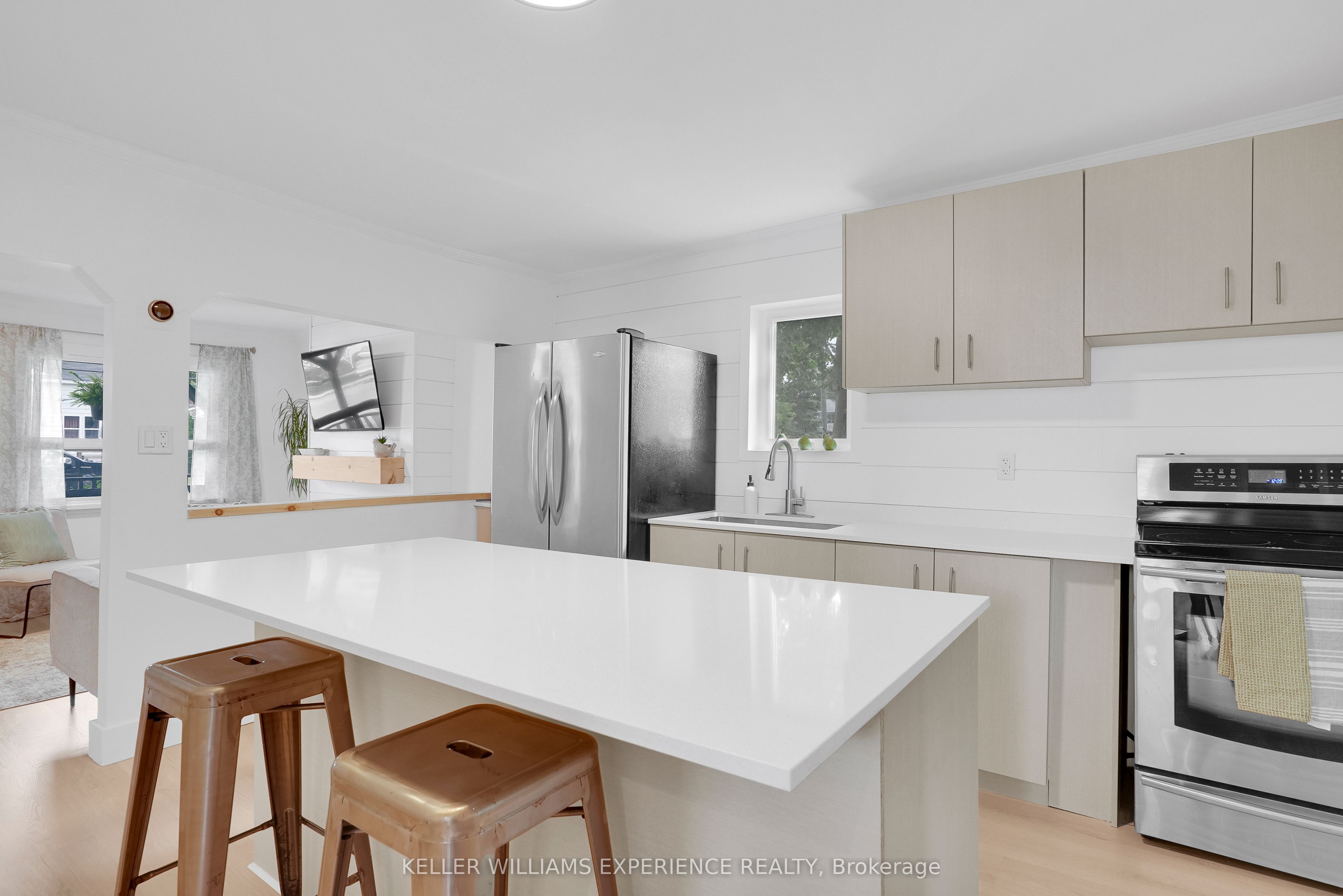 353 Church Street Property Photo 7
