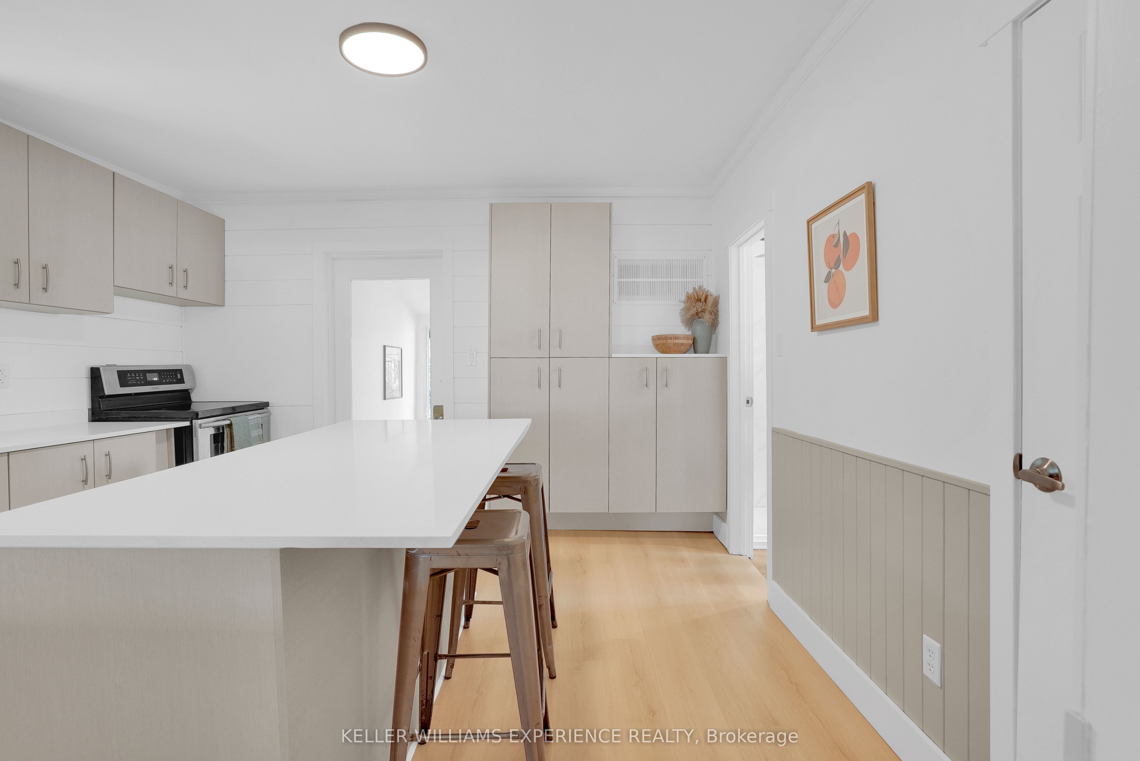 353 Church Street Property Photo 8