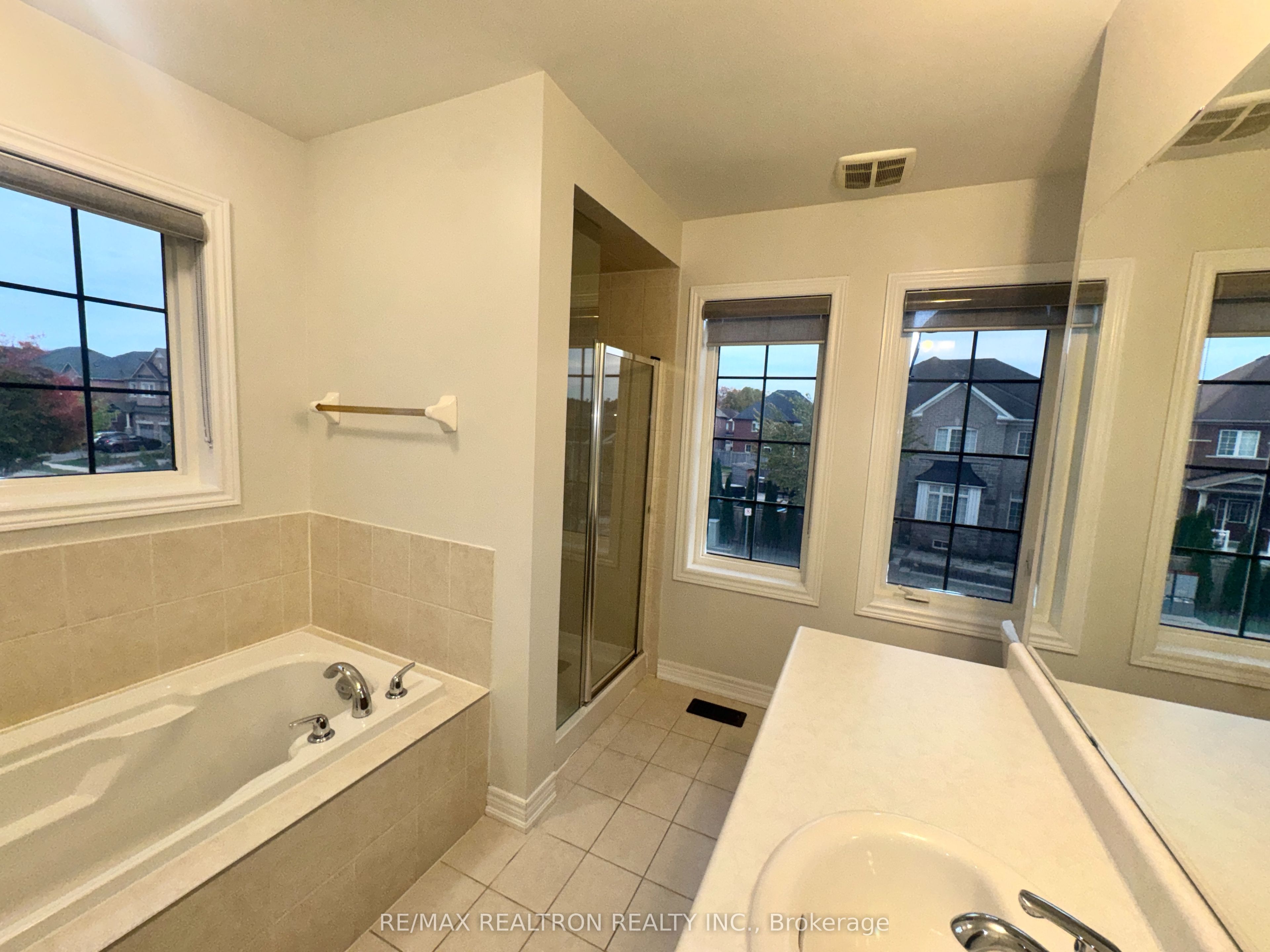 1306 Blencowe Crescent Property Photo 18