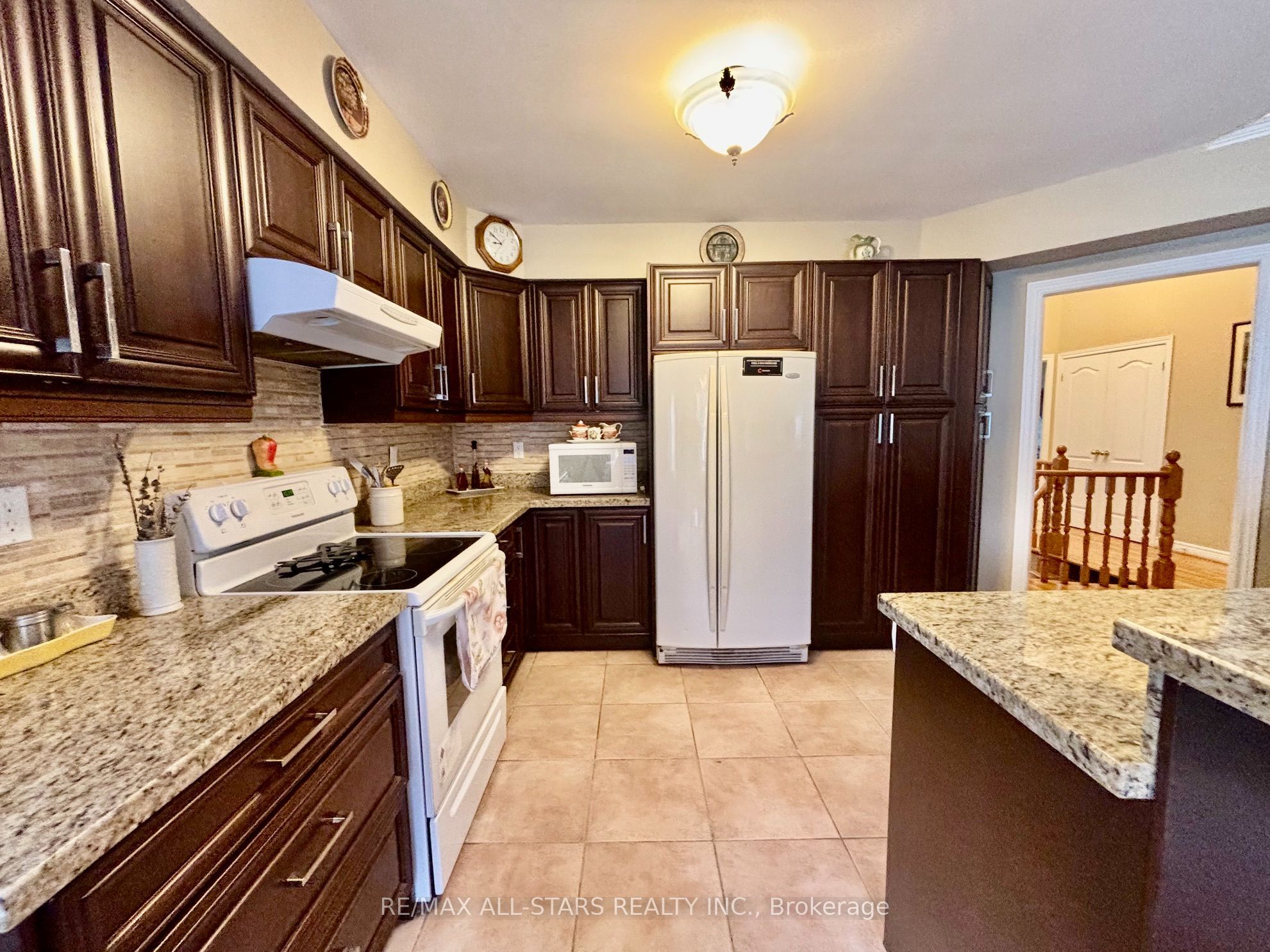 87 Lori Avenue Property Photo 13