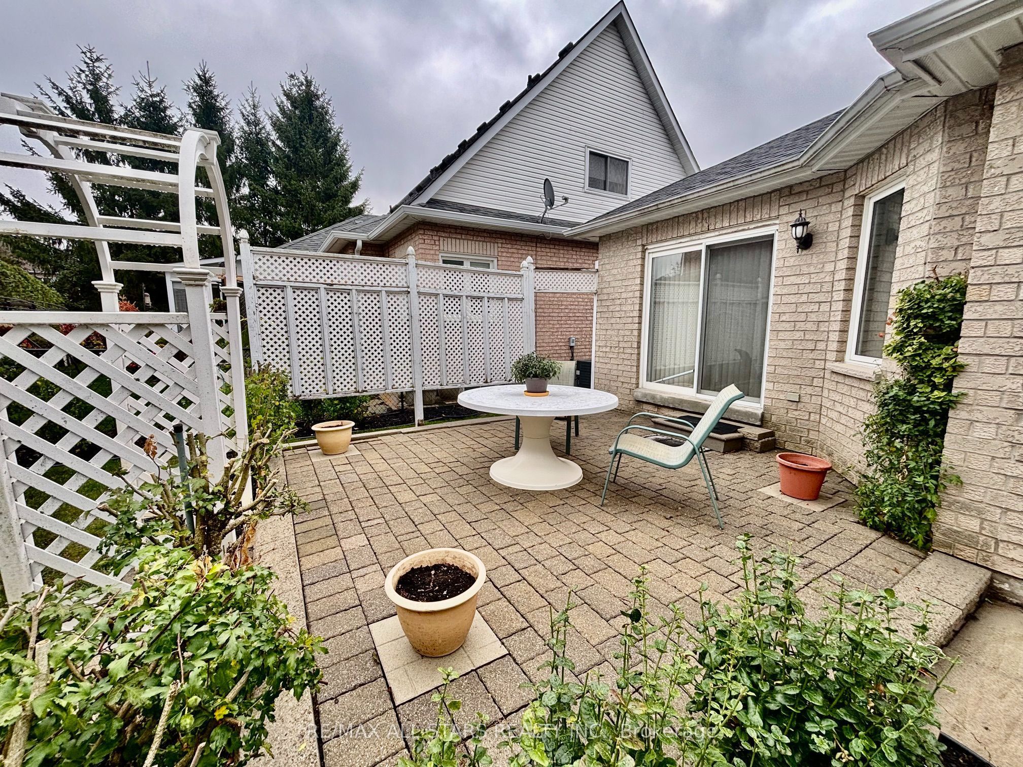 87 Lori Avenue Property Photo 30