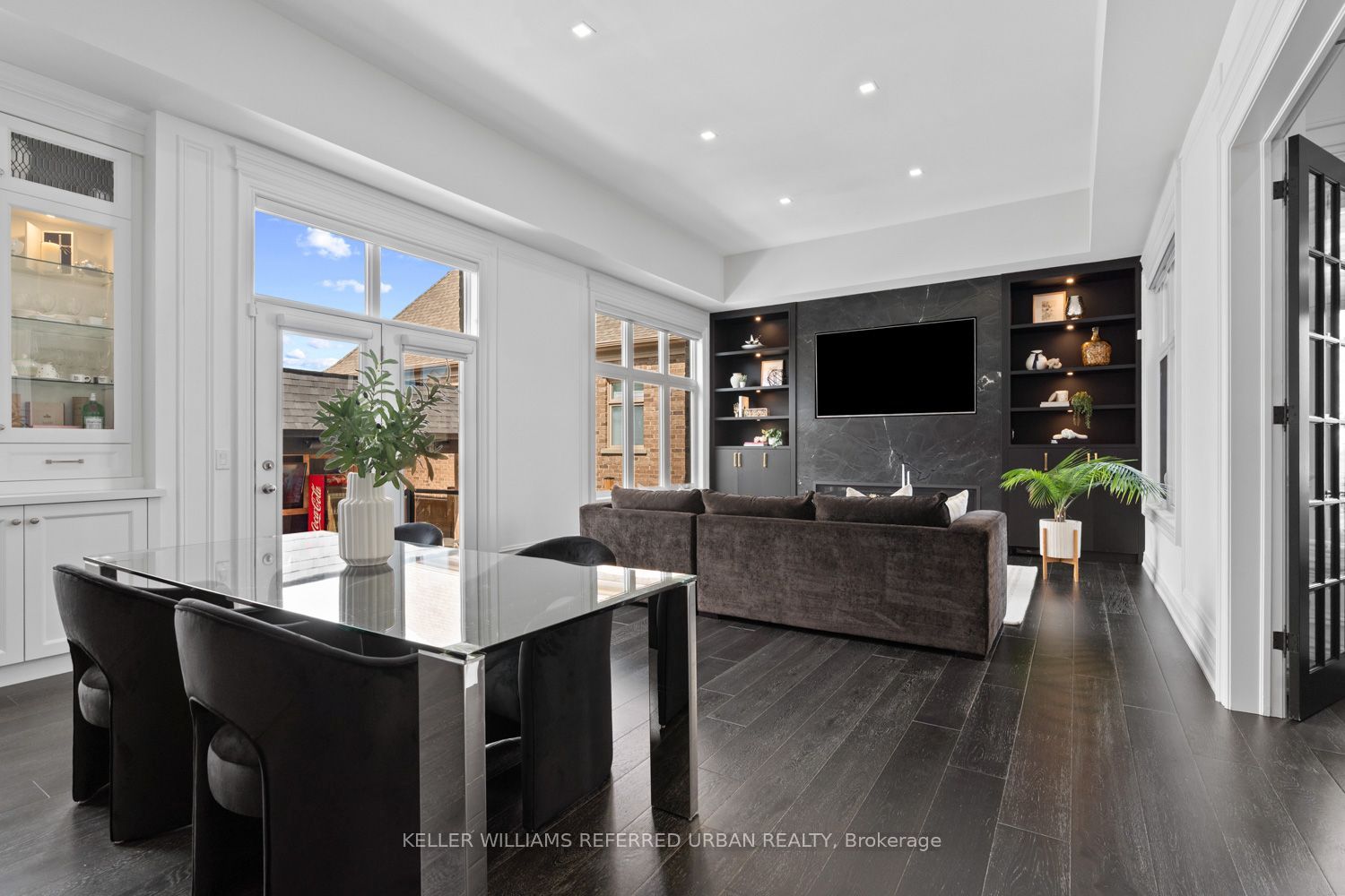 4 Basil Ridge Court Property Photo 8