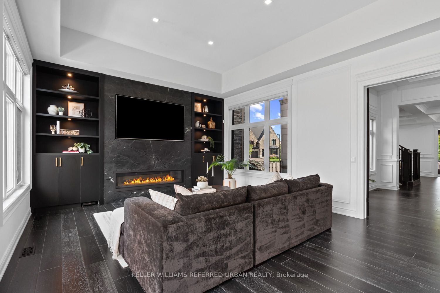 4 Basil Ridge Court Property Photo 10