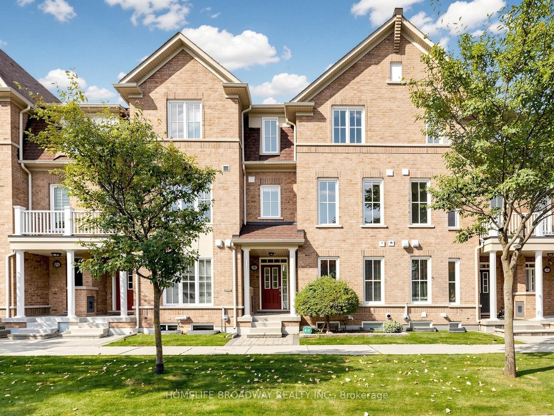 9 Earnshaw Drive Property Photo 1