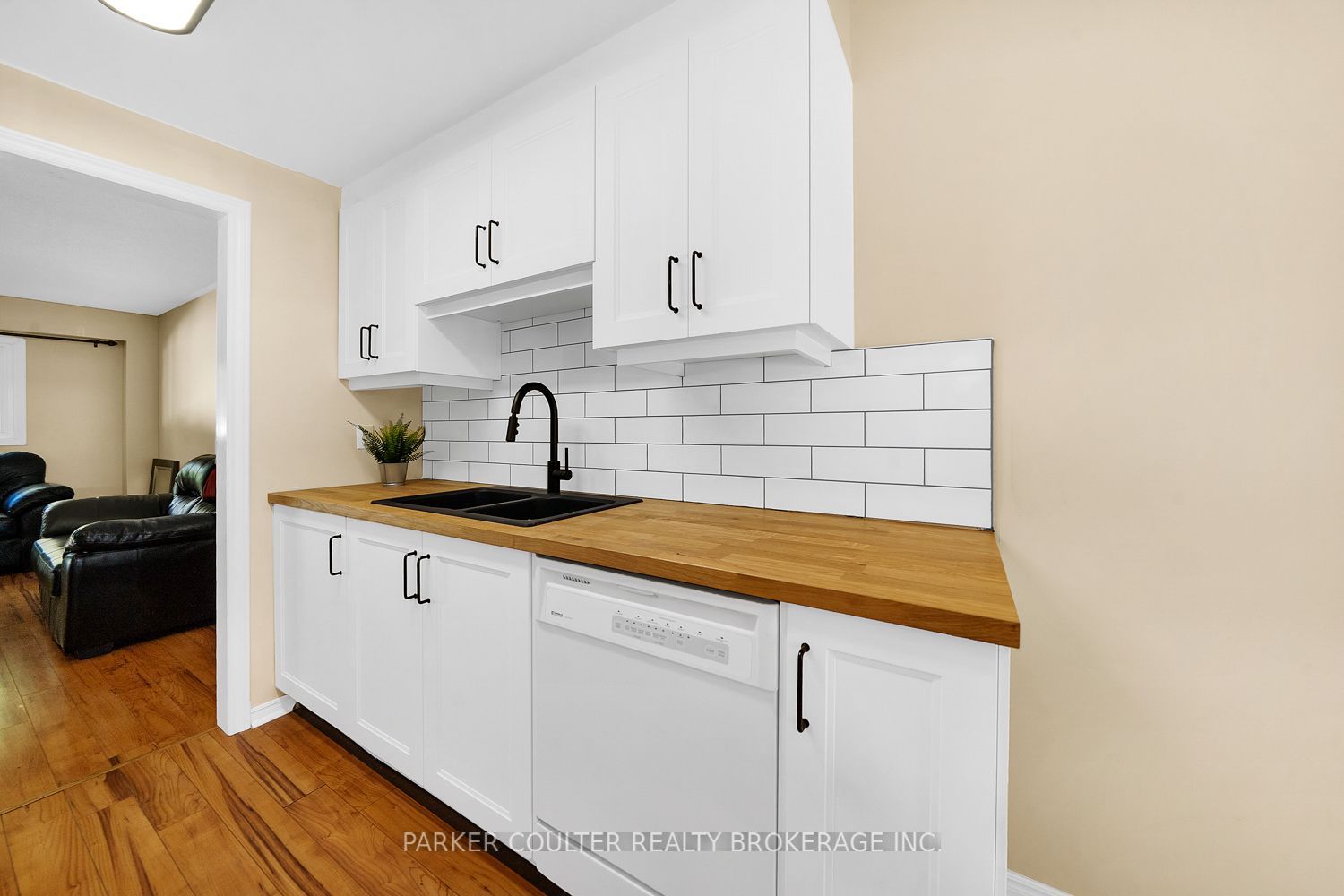 204 Beattie Avenue Property Photo 16