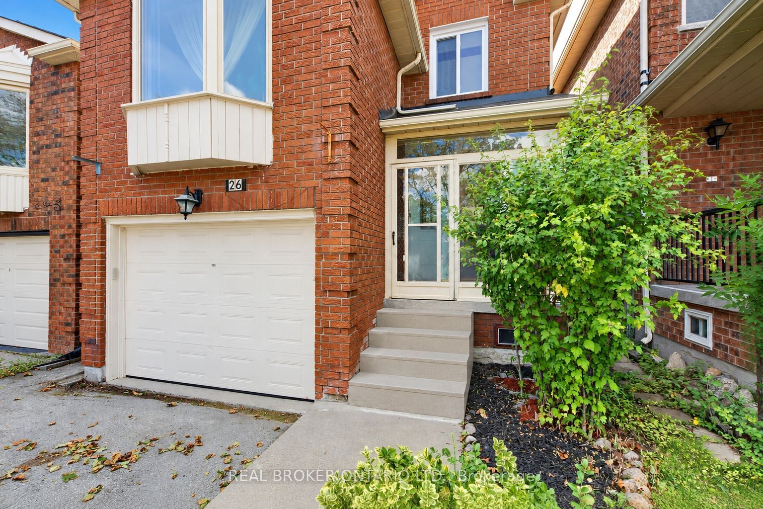 26 White Boulevard Property Photo 2