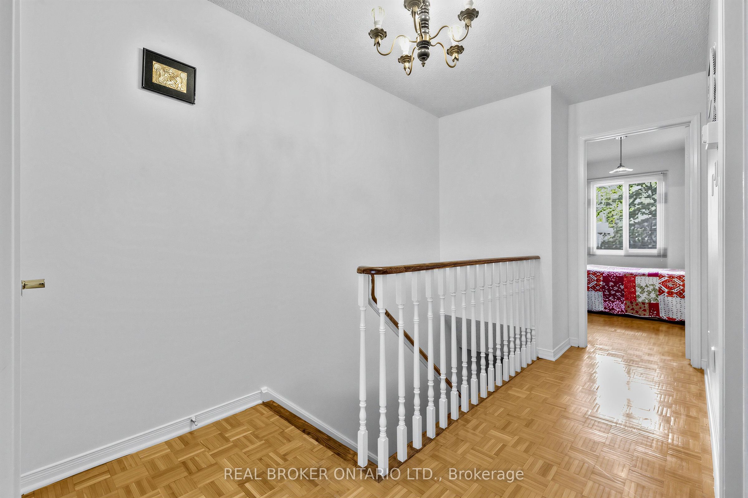 26 White Boulevard Property Photo 21