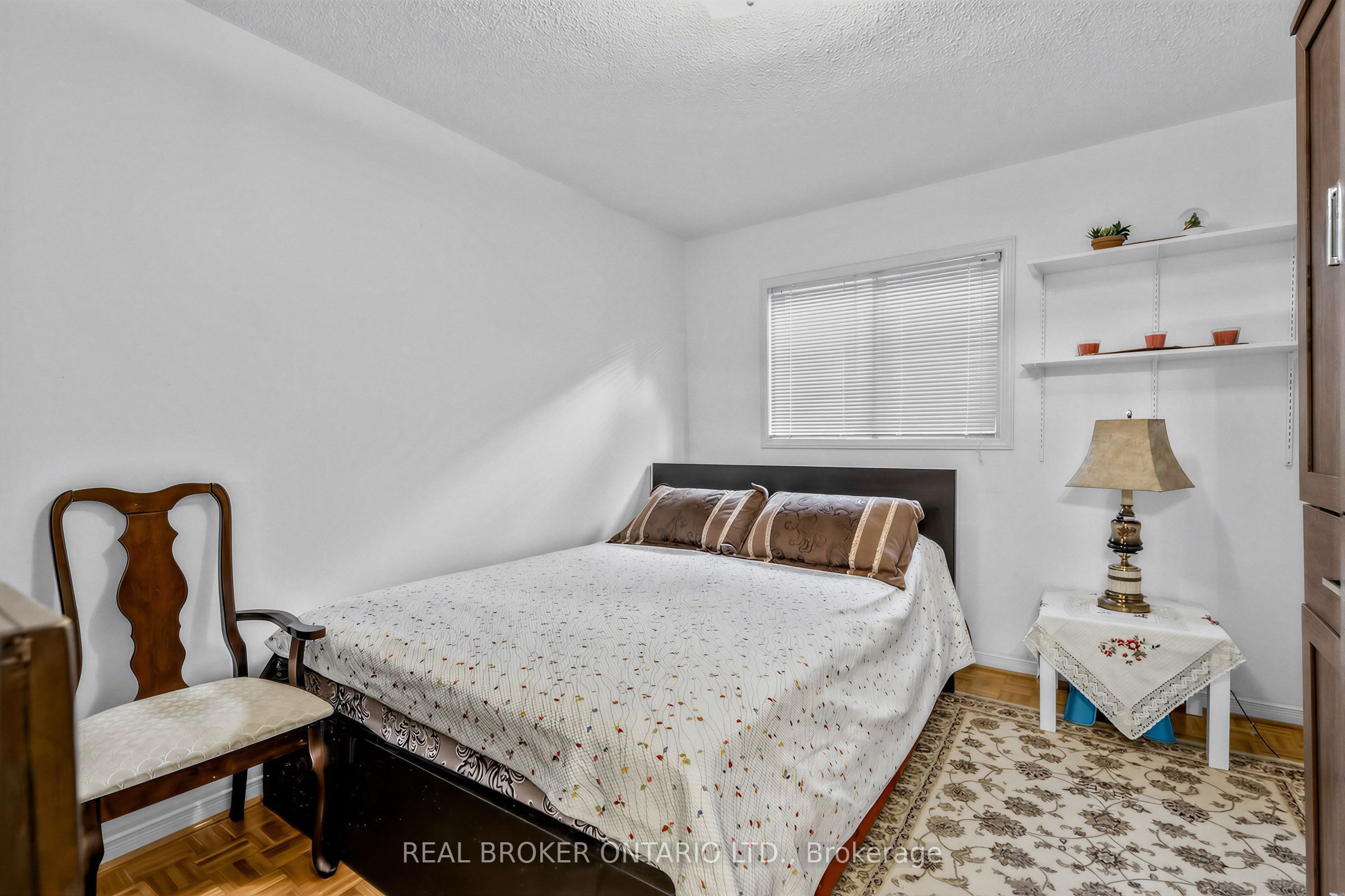 26 White Boulevard Property Photo 22