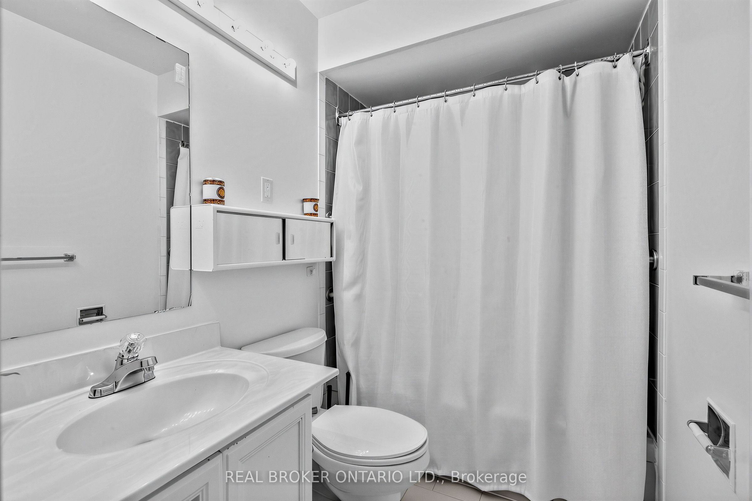 26 White Boulevard Property Photo 26