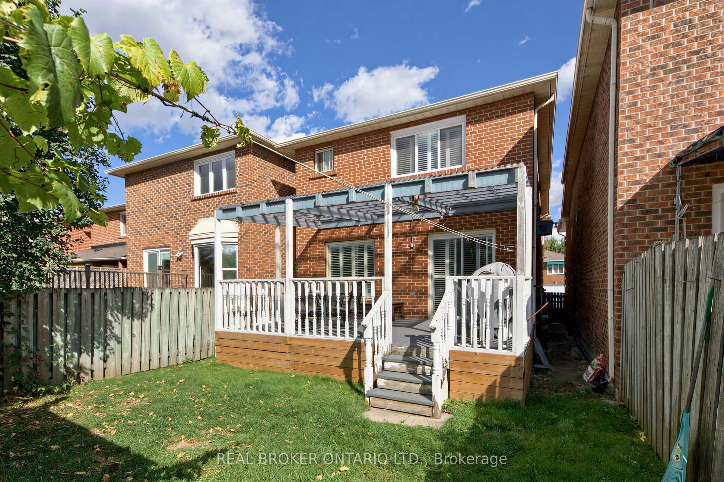 26 White Boulevard Property Photo 35