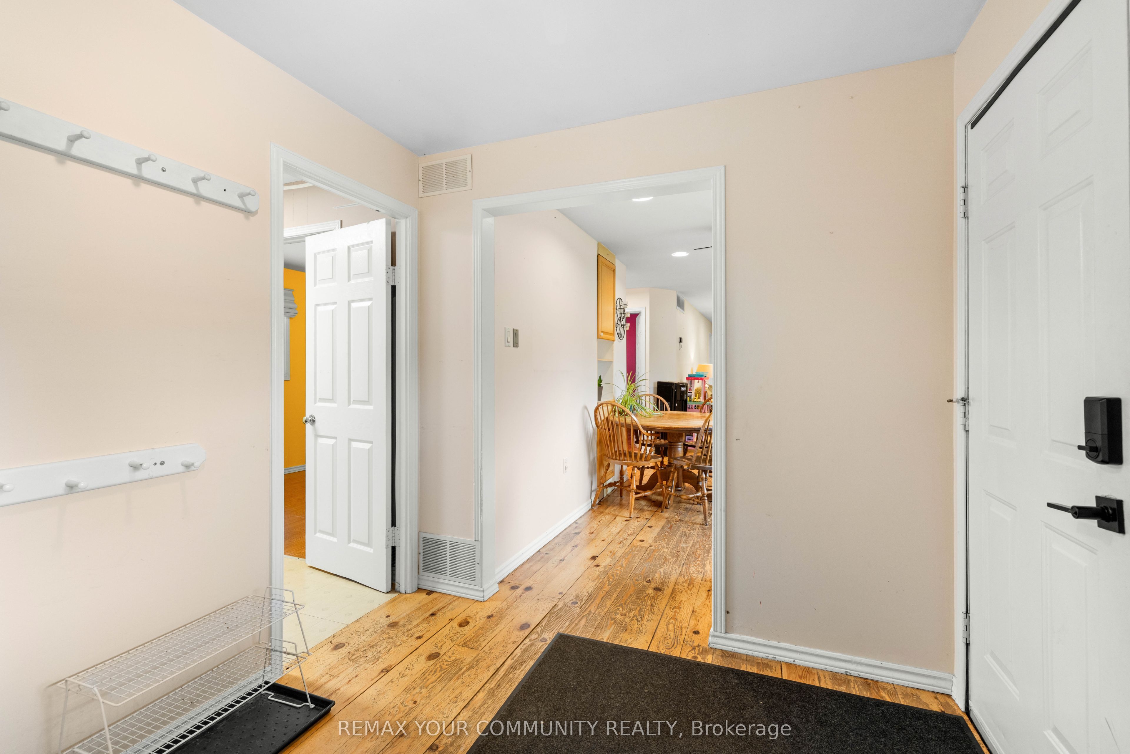 69 Virginia Boulevard Property Photo 6