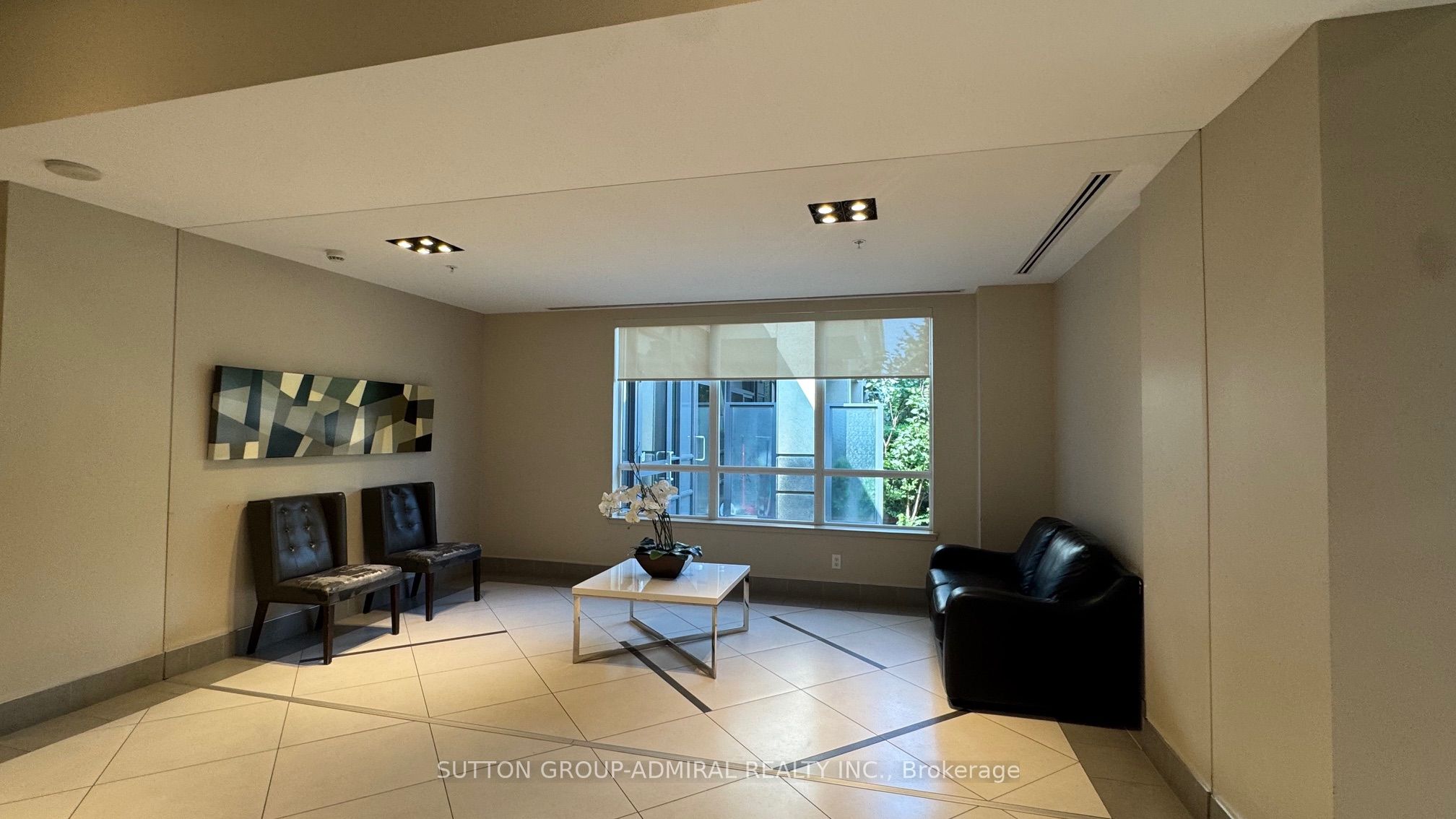 85 North Park Road 102 Property Photo 18