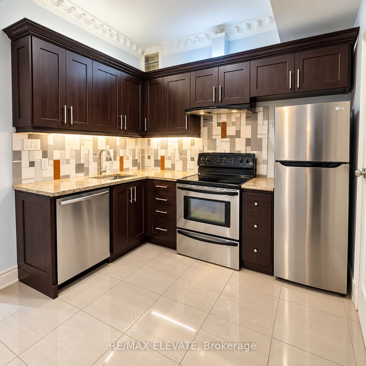 42 Noble Street Bsmt Property Photo 2
