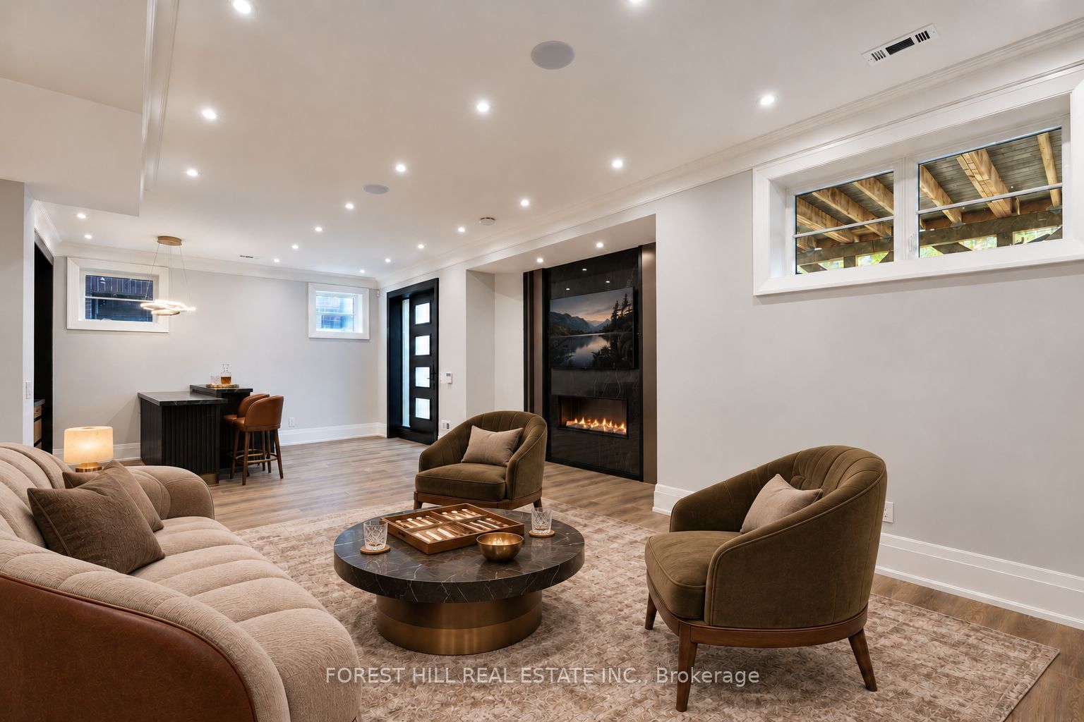 152 Olde Bayview Avenue Property Photo 45