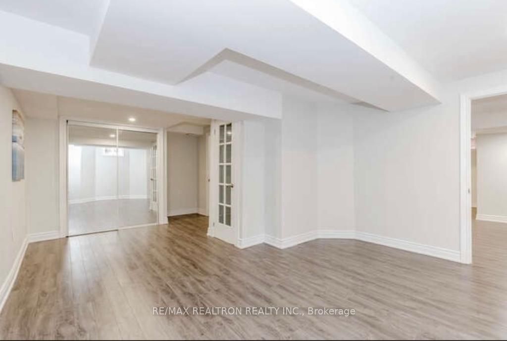715 Shanahan Boulevard Bsmt Property Photo 4