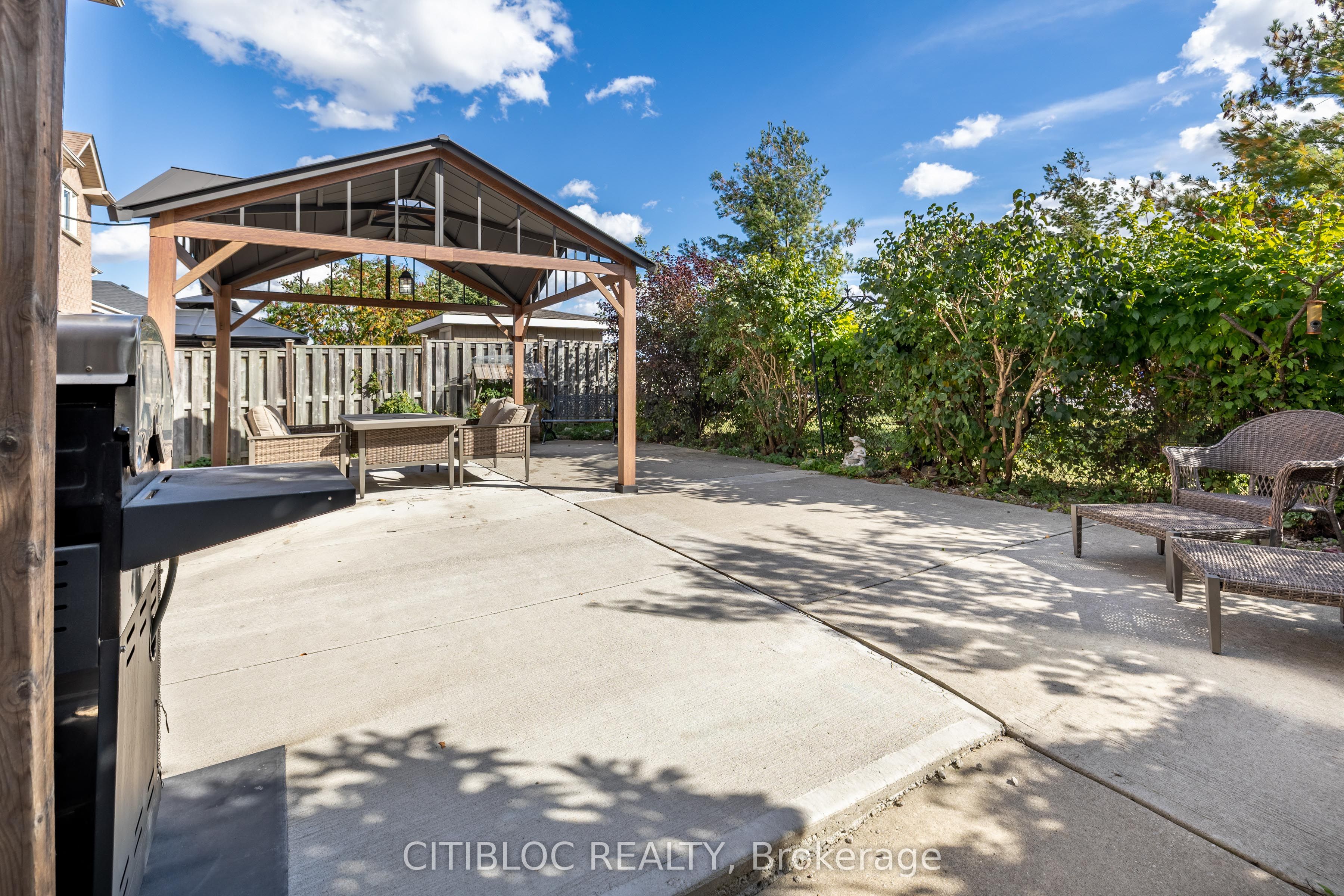 121 Silverado Trail Property Photo 42