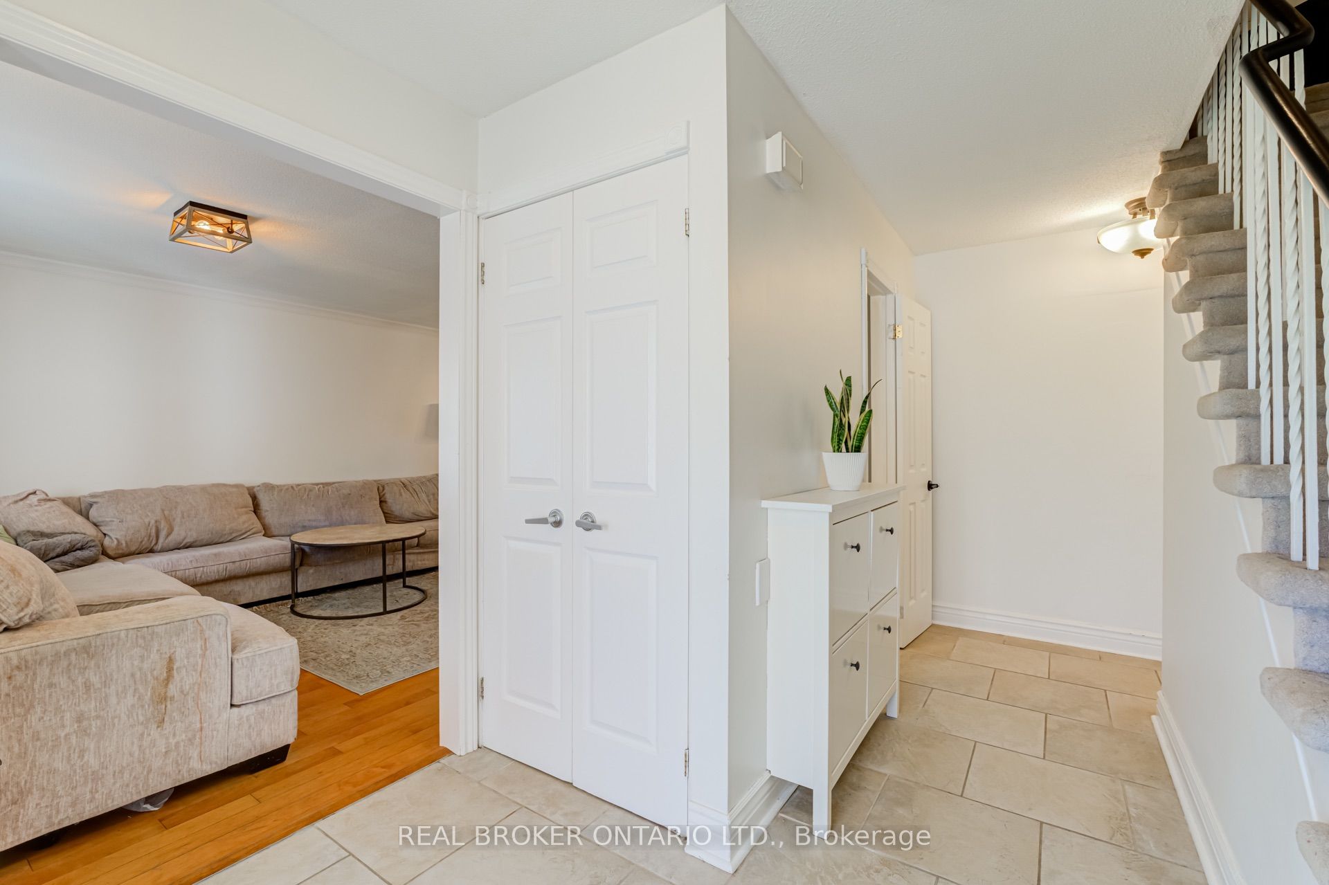 96 Rutledge Avenue Property Photo 12